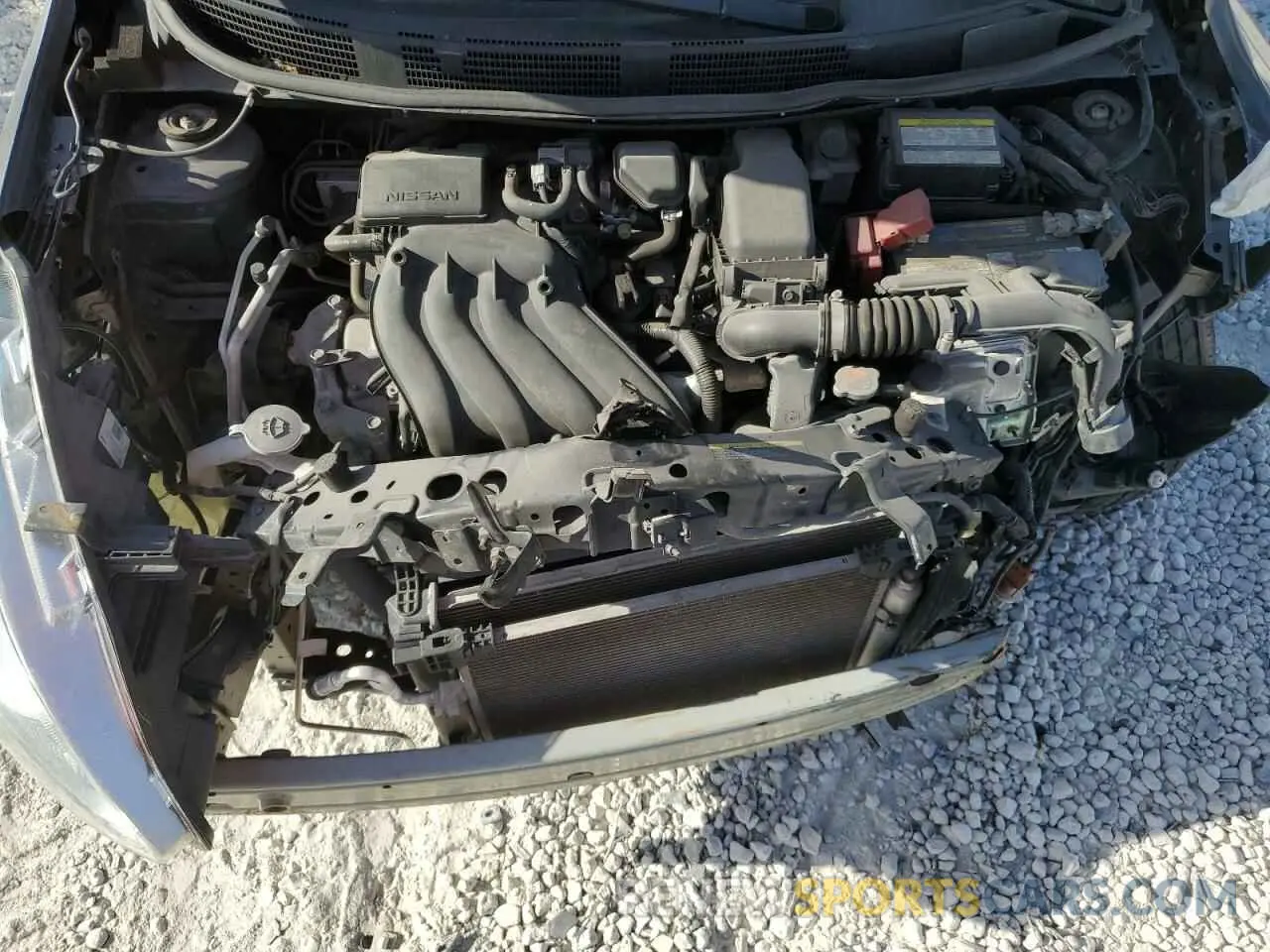 11 Фотография поврежденного автомобиля 3N1CN7AP8KL825716 NISSAN VERSA 2019