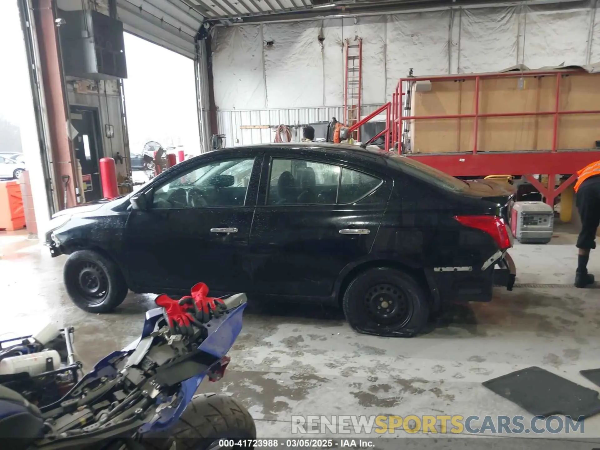 14 Фотография поврежденного автомобиля 3N1CN7AP8KL828874 NISSAN VERSA 2019