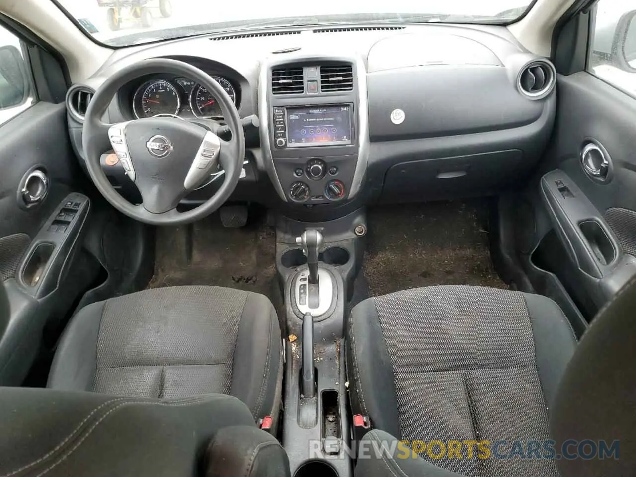 8 Photograph of a damaged car 3N1CN7AP8KL849806 NISSAN VERSA 2019