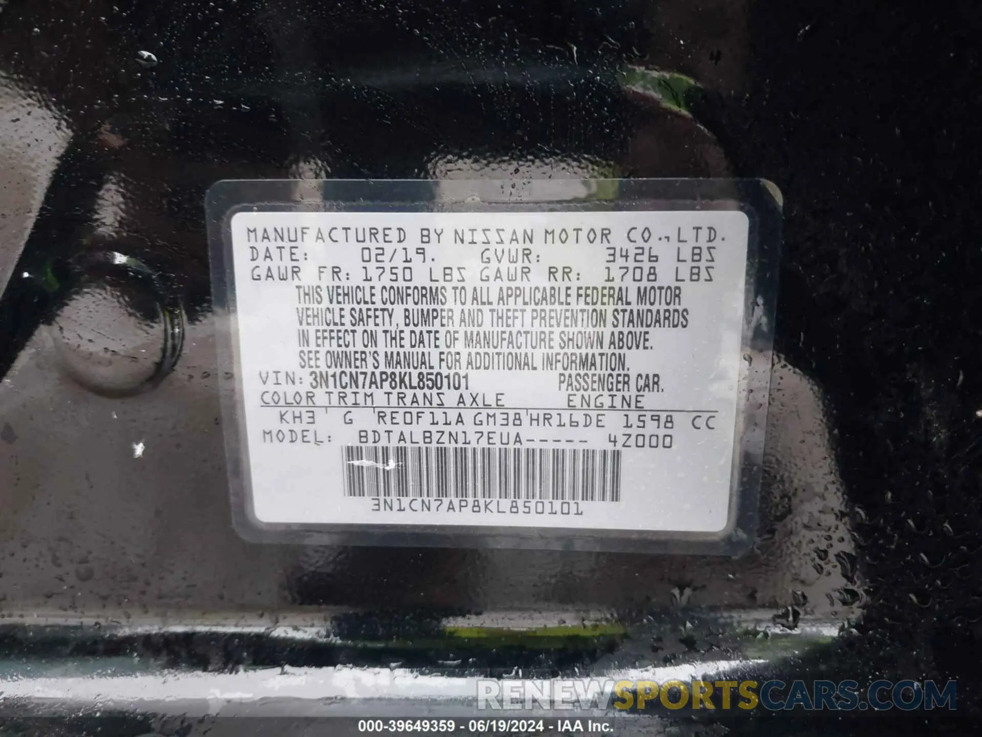 9 Photograph of a damaged car 3N1CN7AP8KL850101 NISSAN VERSA 2019