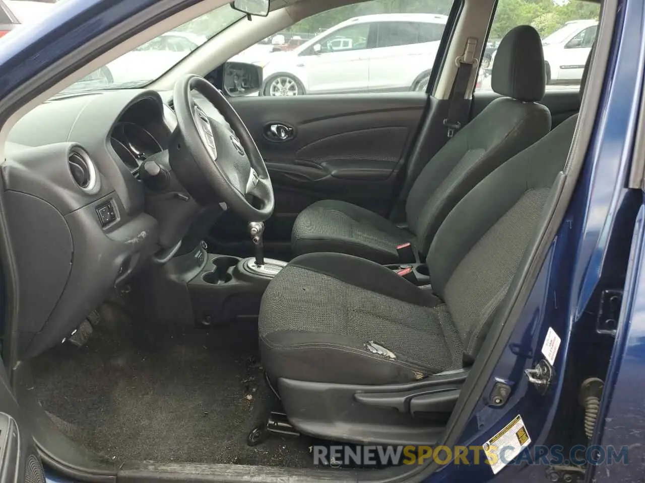7 Фотография поврежденного автомобиля 3N1CN7AP8KL864080 NISSAN VERSA 2019