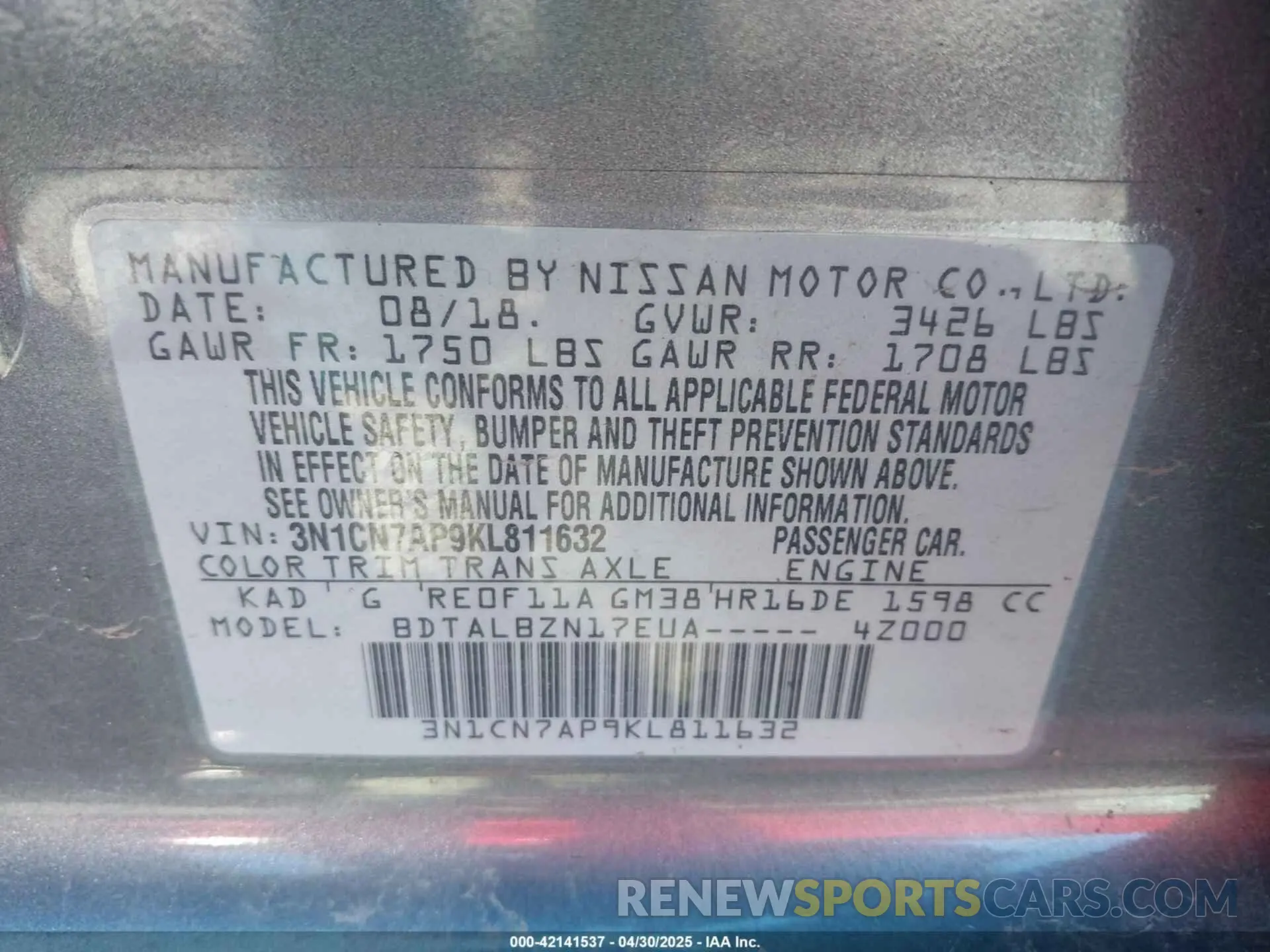 9 Photograph of a damaged car 3N1CN7AP9KL811632 NISSAN VERSA 2019