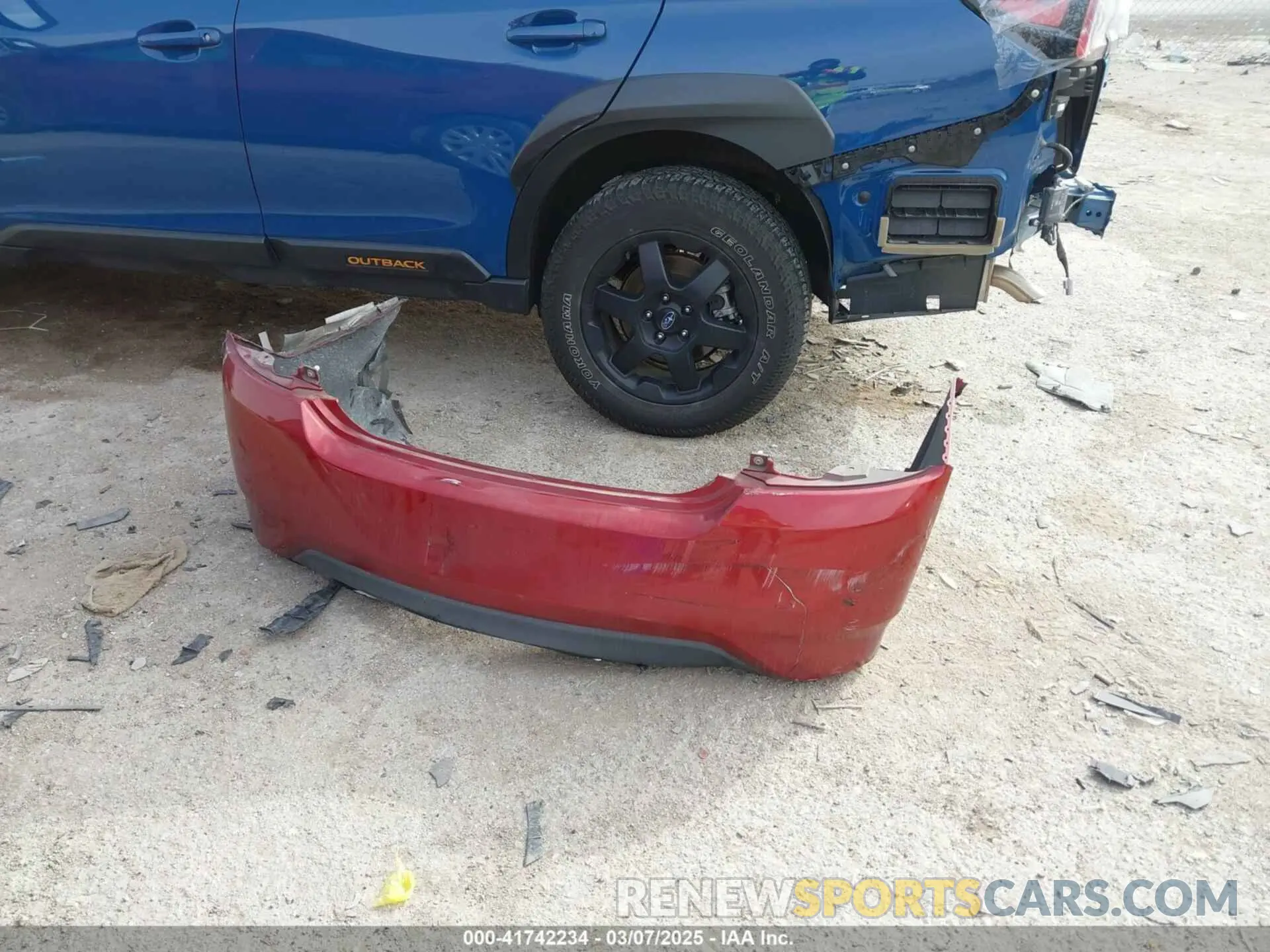 12 Photograph of a damaged car 3N1CN7AP9KL818340 NISSAN VERSA 2019