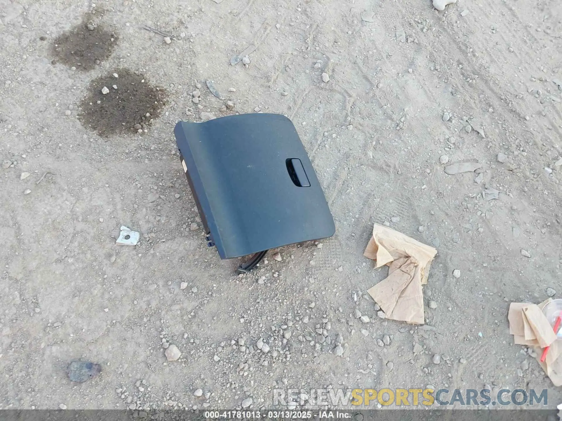 12 Photograph of a damaged car 3N1CN7AP9KL841097 NISSAN VERSA 2019