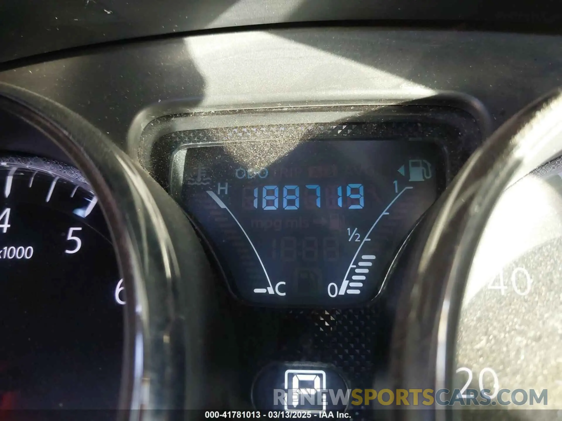16 Photograph of a damaged car 3N1CN7AP9KL841097 NISSAN VERSA 2019