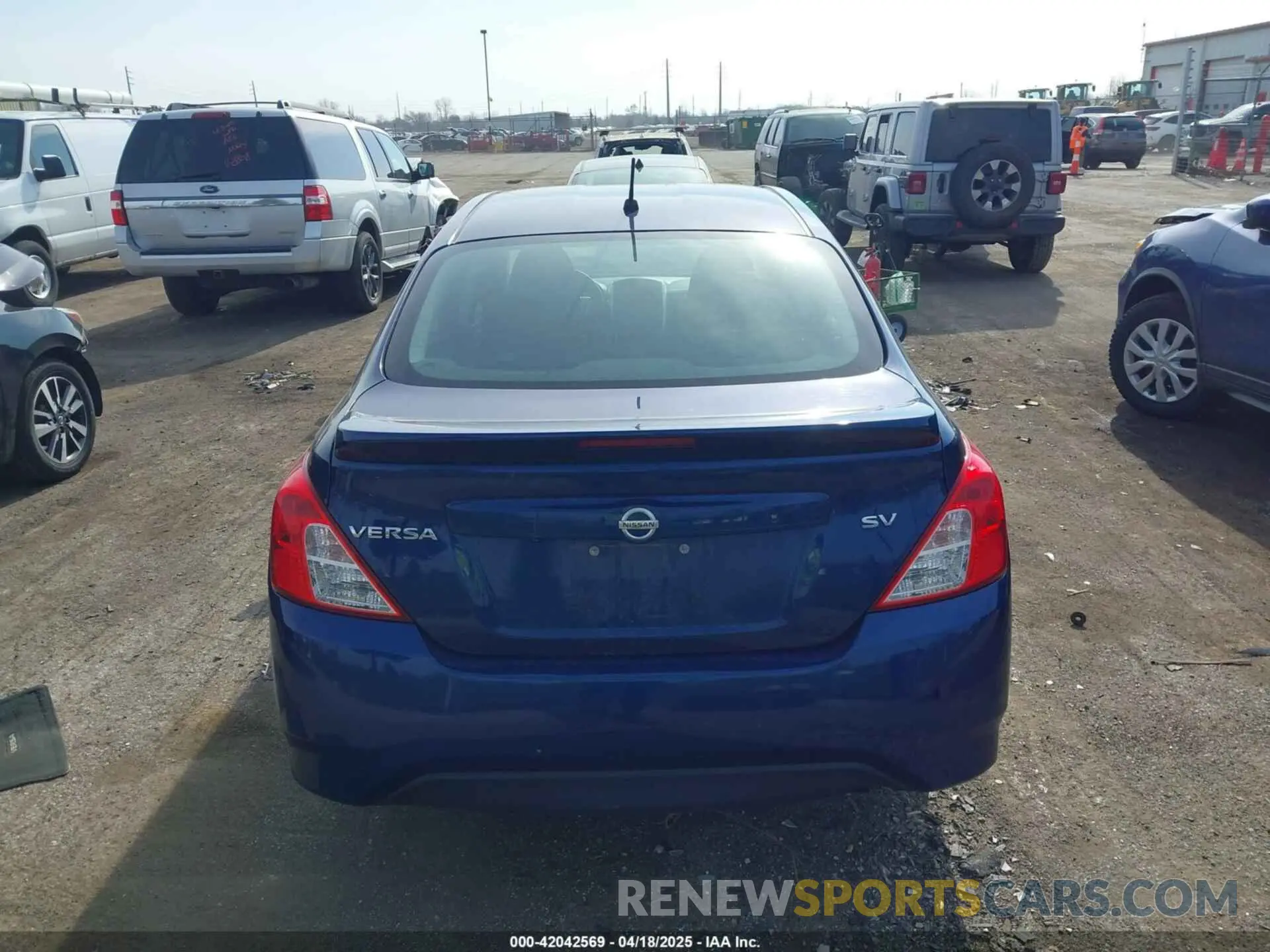 16 Photograph of a damaged car 3N1CN7AP9KL870728 NISSAN VERSA 2019