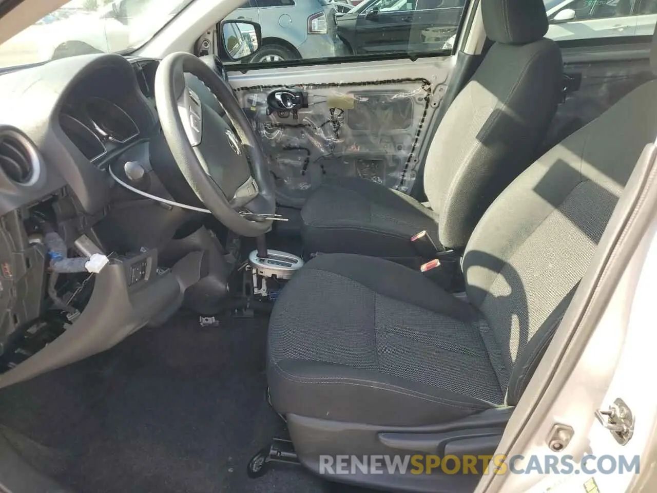 7 Photograph of a damaged car 3N1CN7AP9KL876853 NISSAN VERSA 2019