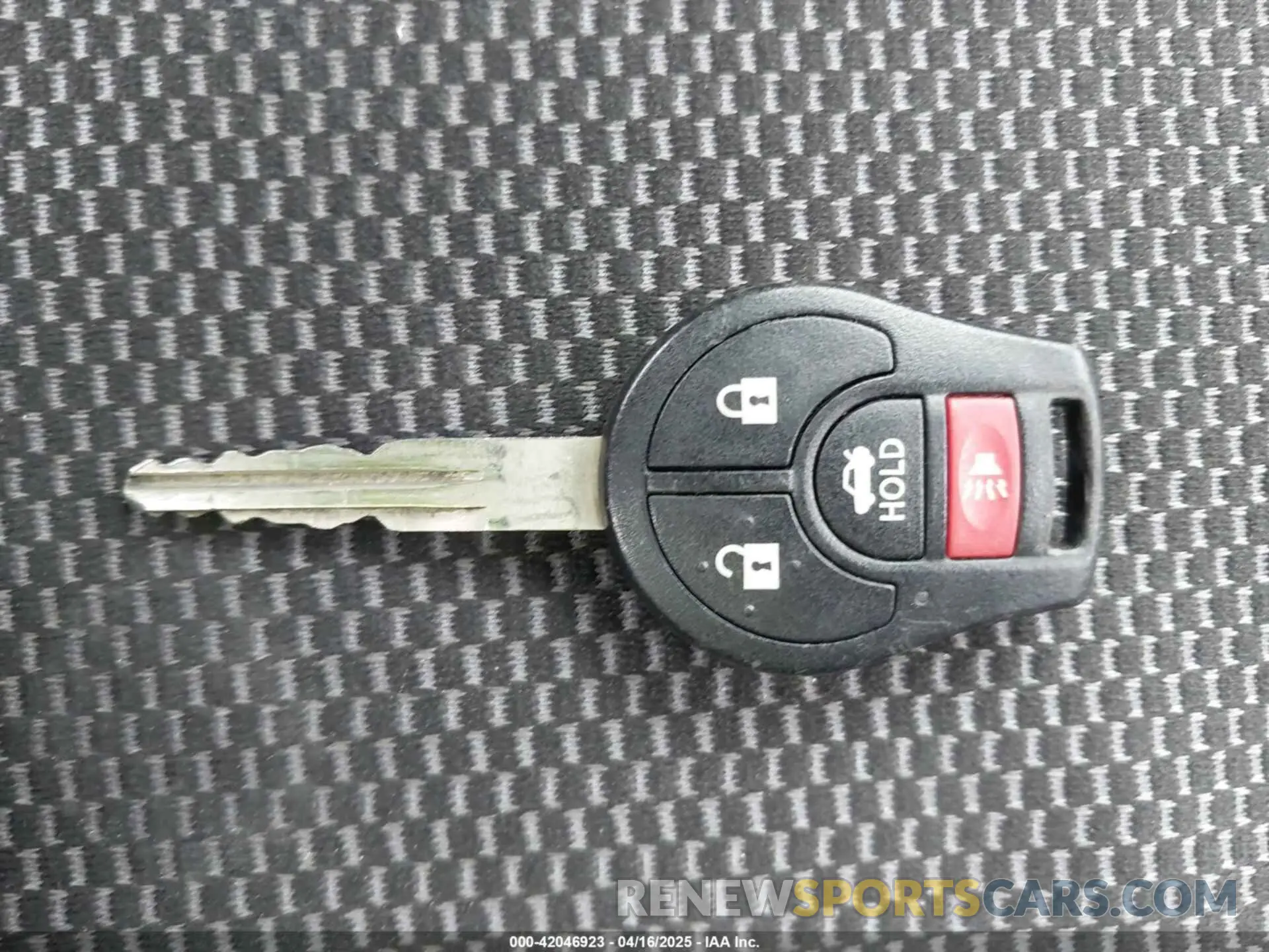 11 Фотография поврежденного автомобиля 3N1CN7APXKL803474 NISSAN VERSA 2019