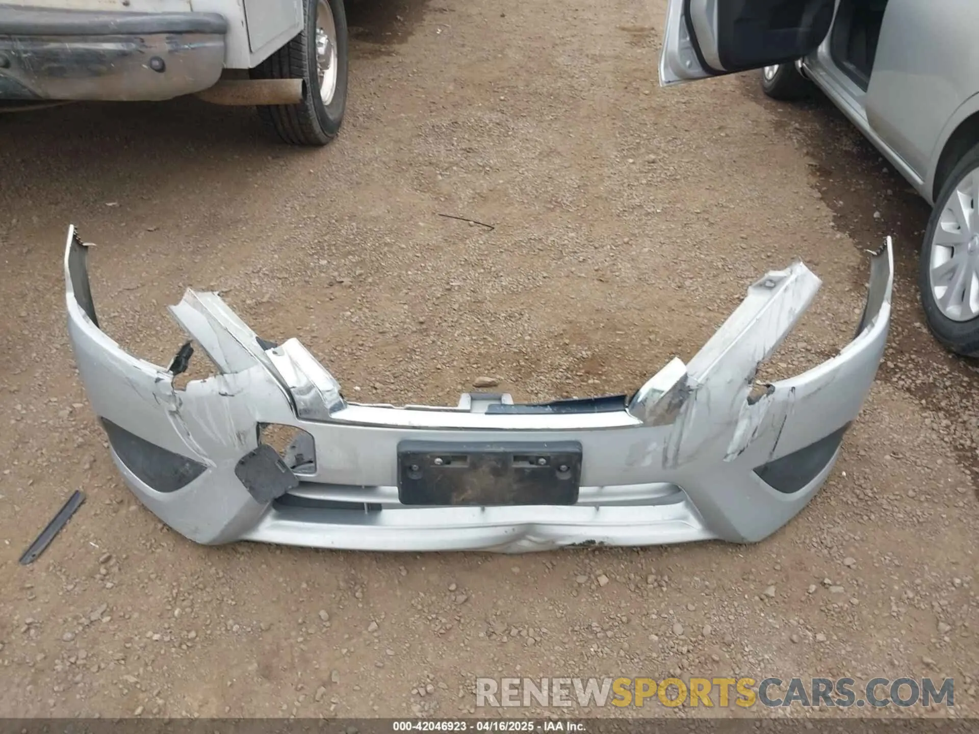 12 Фотография поврежденного автомобиля 3N1CN7APXKL803474 NISSAN VERSA 2019