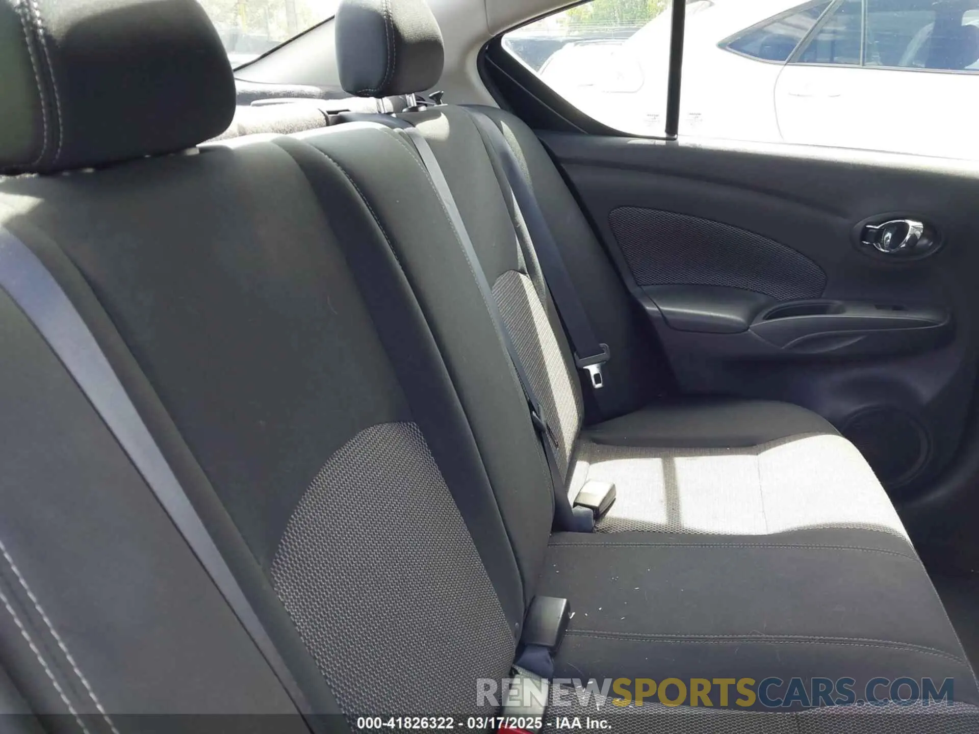 8 Photograph of a damaged car 3N1CN7APXKL845966 NISSAN VERSA 2019