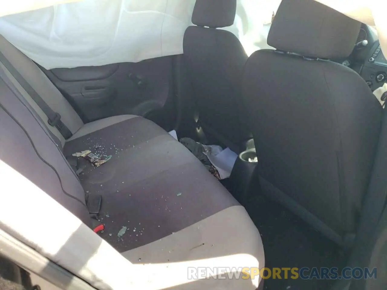 10 Photograph of a damaged car 3N1CN7APXKL865117 NISSAN VERSA 2019