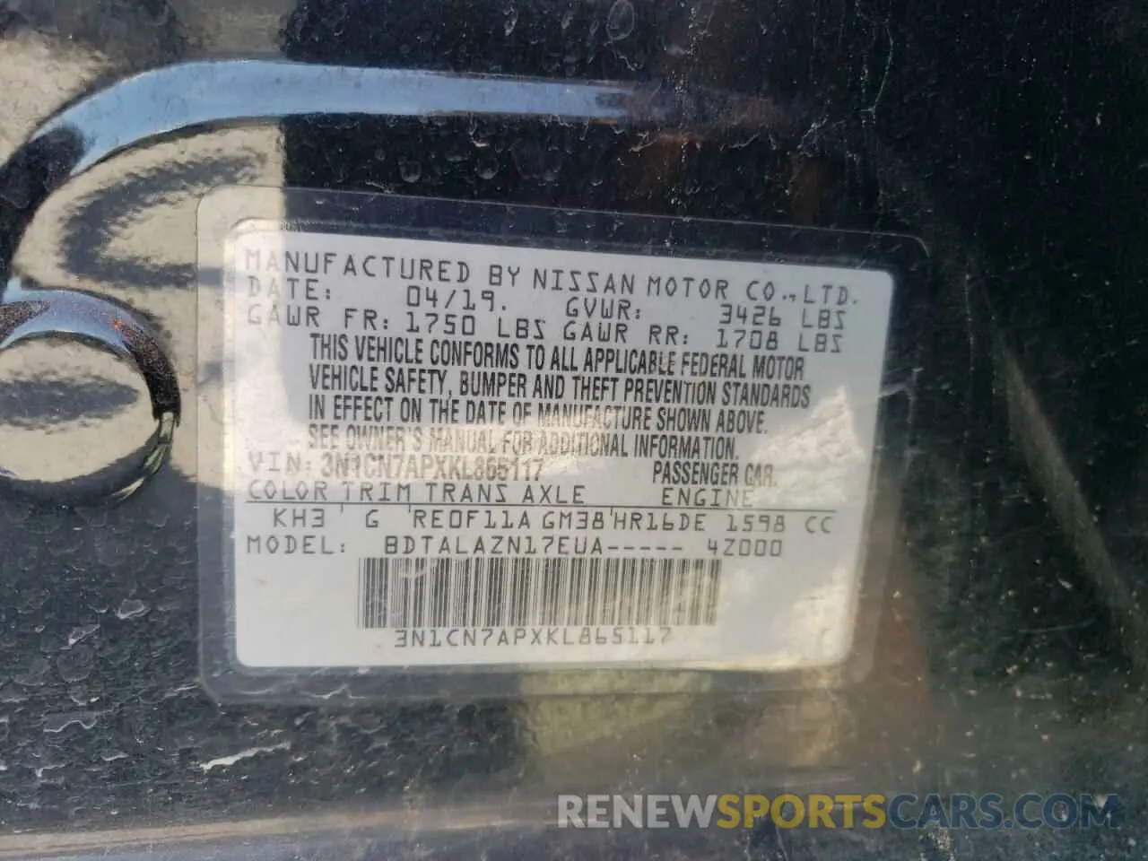 13 Photograph of a damaged car 3N1CN7APXKL865117 NISSAN VERSA 2019