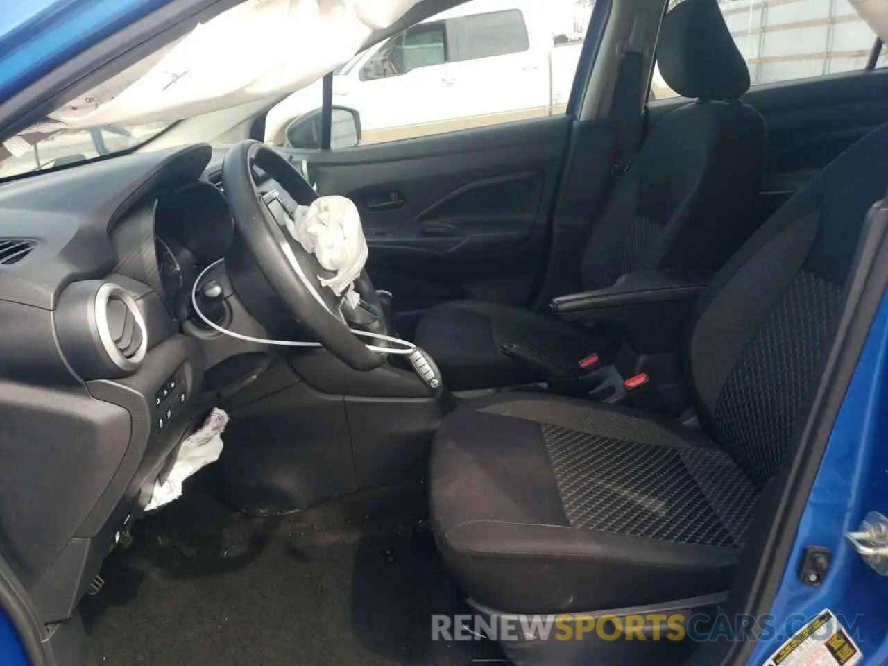 7 Photograph of a damaged car 3N1CN8BV5LL891368 NISSAN VERSA 2020