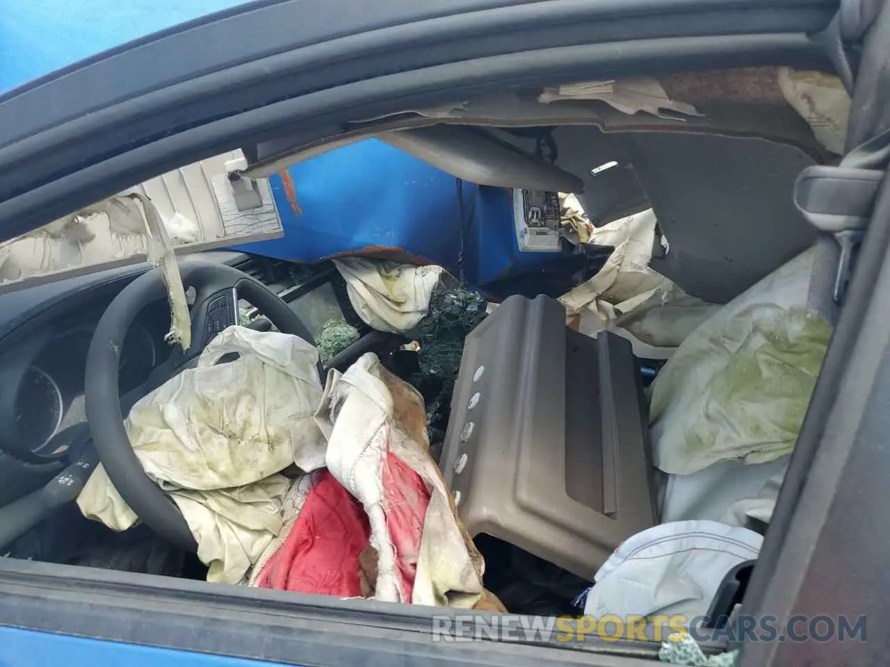 8 Photograph of a damaged car 3N1CN8BV8LL827034 NISSAN VERSA 2020