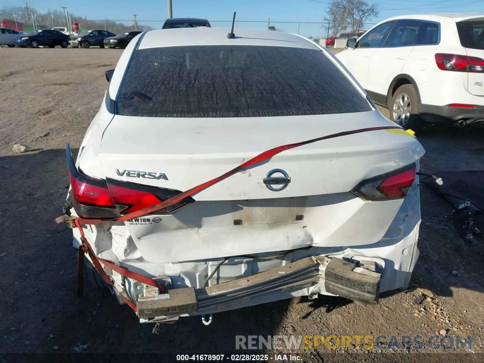 16 Photograph of a damaged car 3N1CN8DV0LL806403 NISSAN VERSA 2020