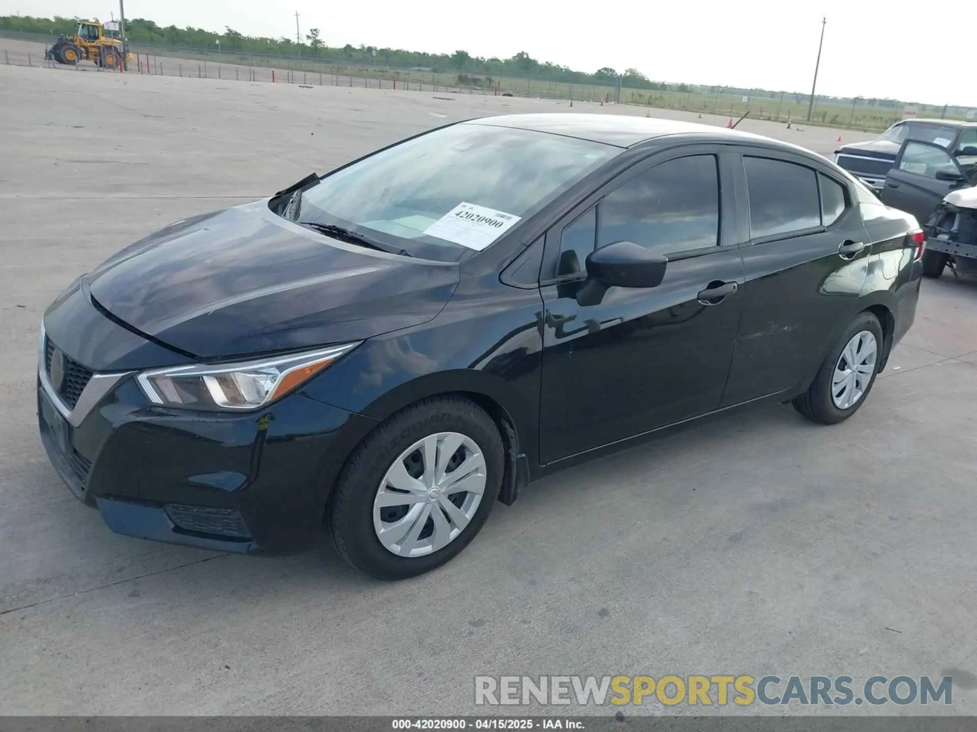 2 Photograph of a damaged car 3N1CN8DV0LL835173 NISSAN VERSA 2020