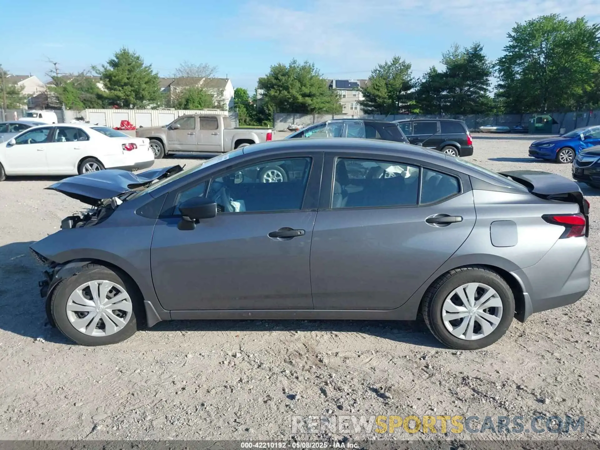 15 Photograph of a damaged car 3N1CN8DV1LL834727 NISSAN VERSA 2020
