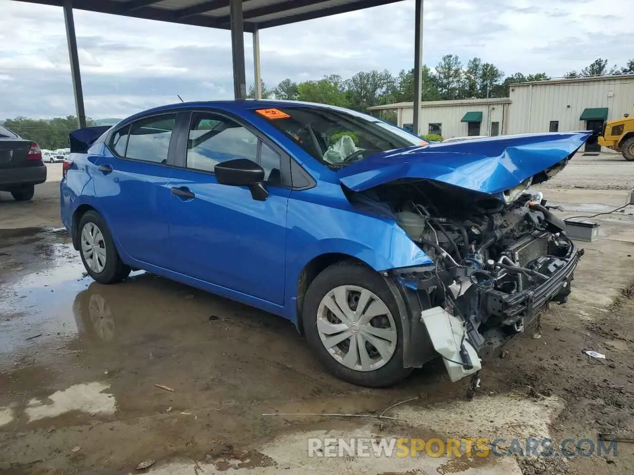 4 Photograph of a damaged car 3N1CN8DV2LL916126 NISSAN VERSA 2020