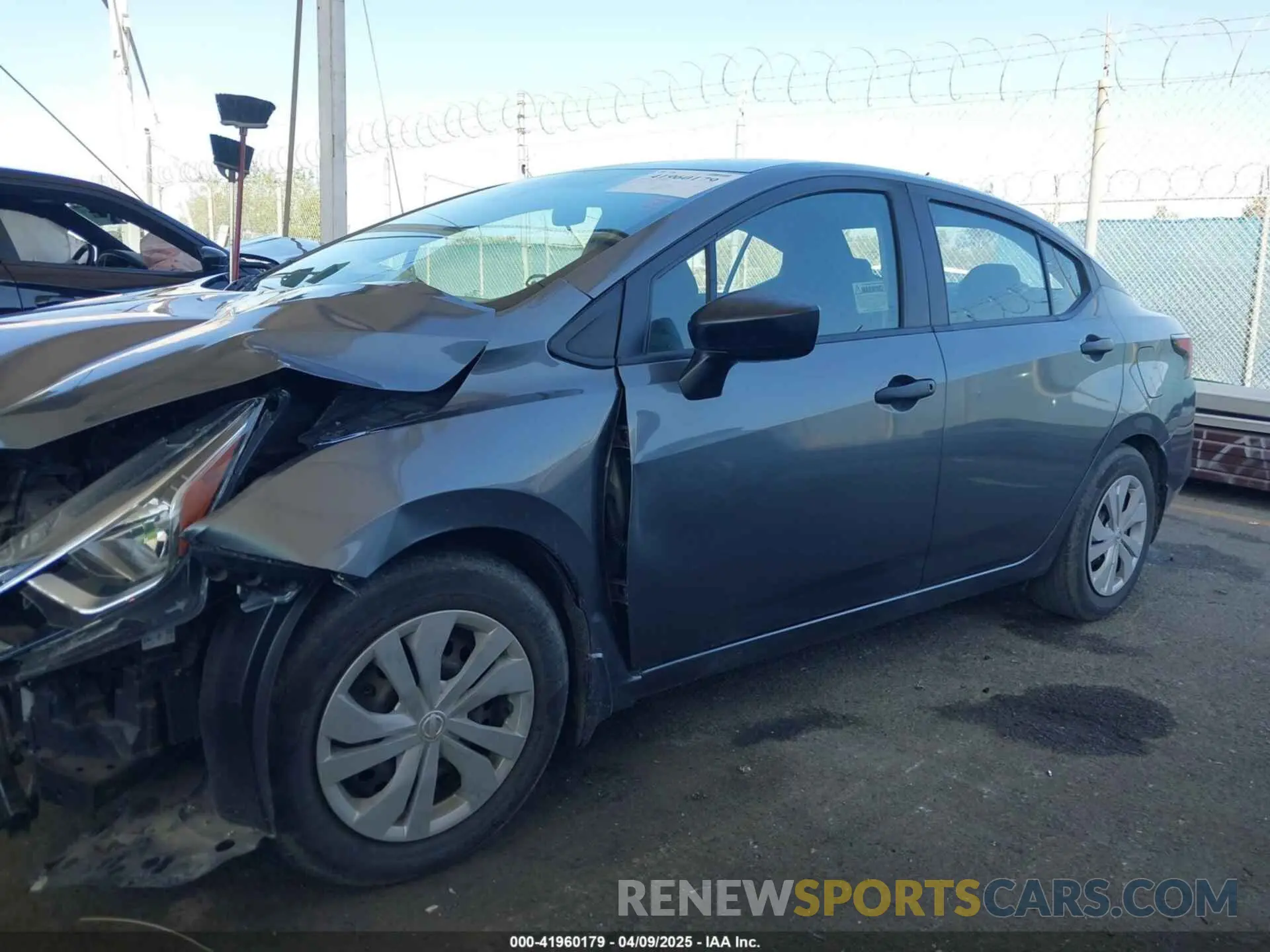 14 Photograph of a damaged car 3N1CN8DV2LL916868 NISSAN VERSA 2020