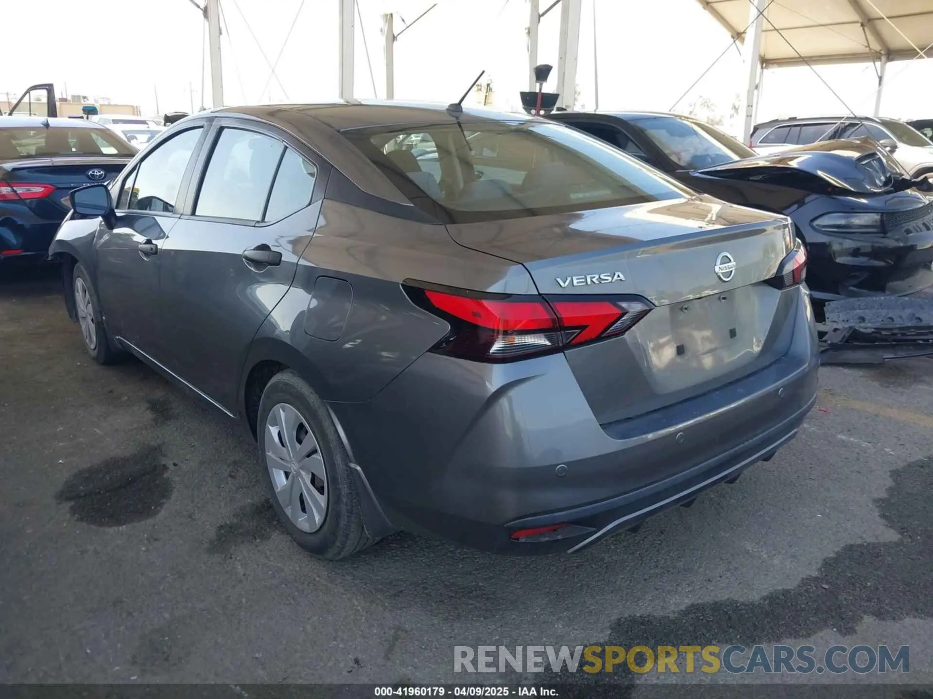 3 Photograph of a damaged car 3N1CN8DV2LL916868 NISSAN VERSA 2020