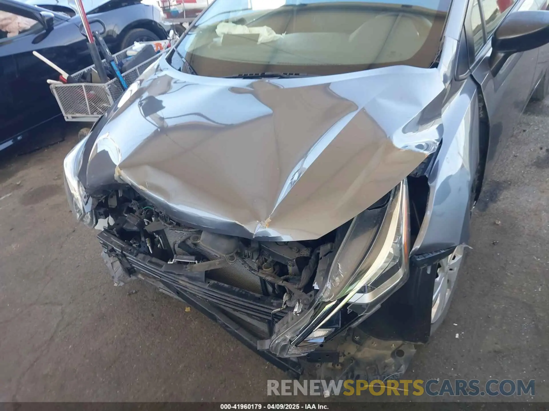 6 Photograph of a damaged car 3N1CN8DV2LL916868 NISSAN VERSA 2020