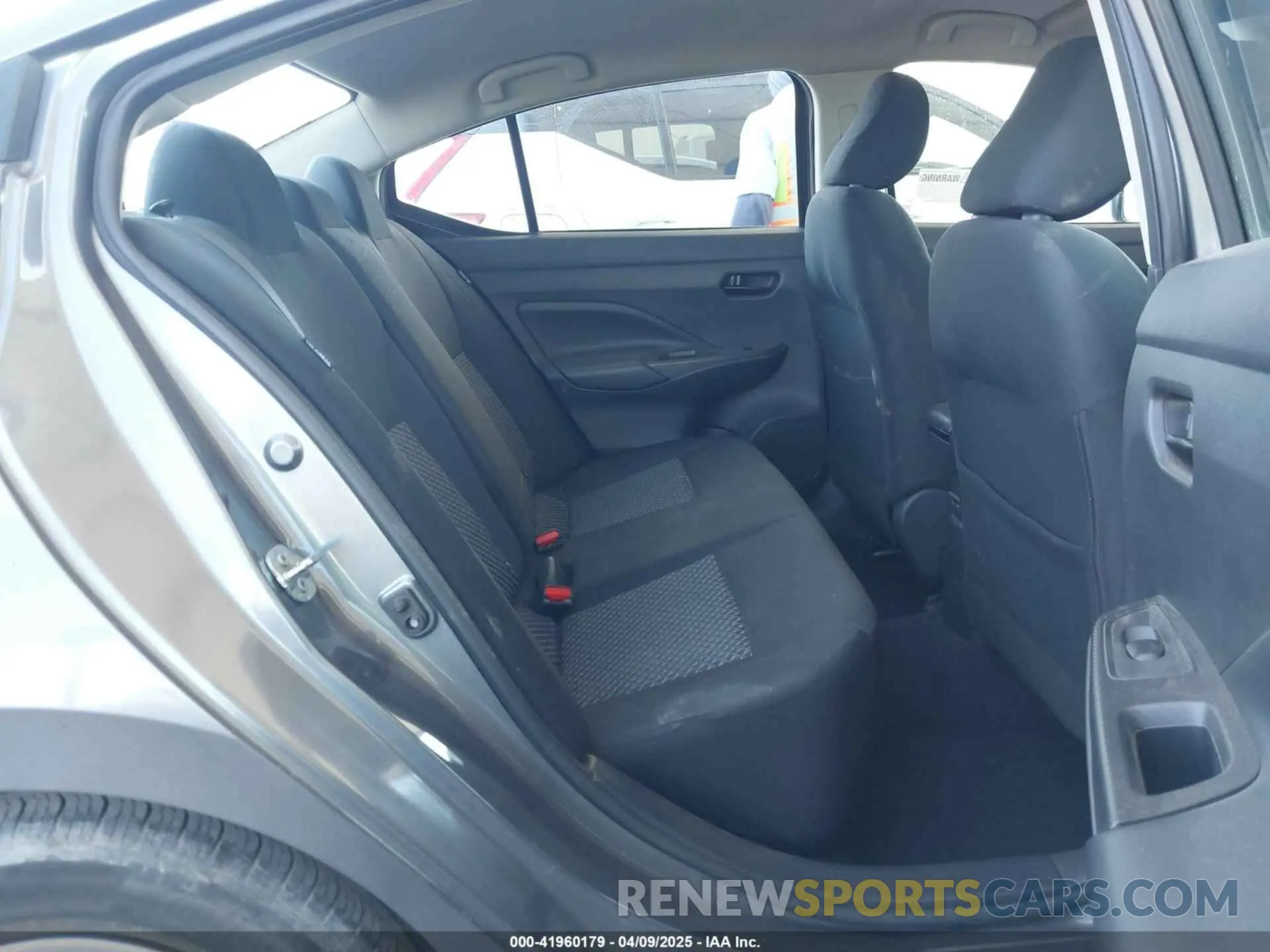 8 Photograph of a damaged car 3N1CN8DV2LL916868 NISSAN VERSA 2020