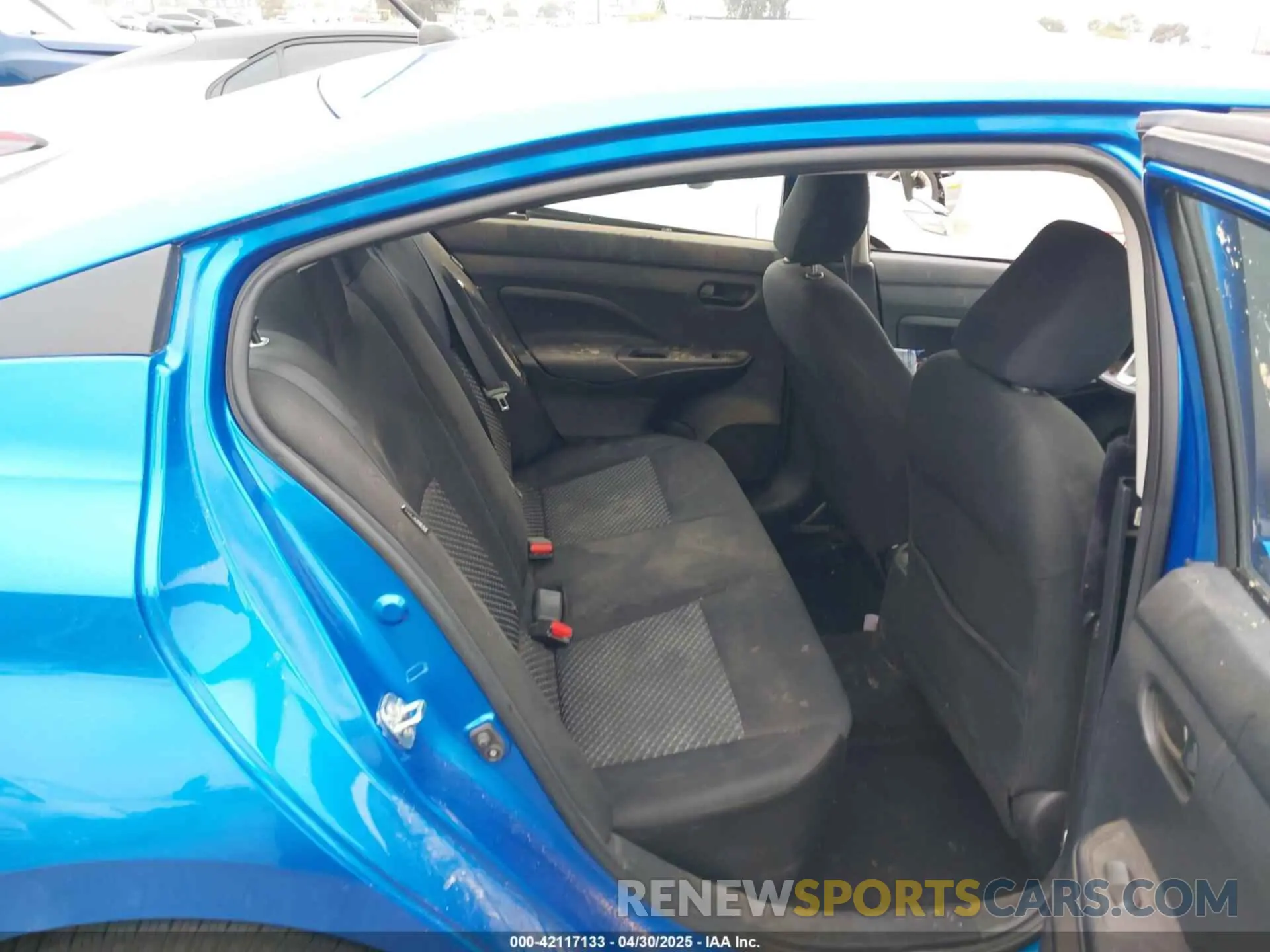 8 Photograph of a damaged car 3N1CN8DV3LL870144 NISSAN VERSA 2020