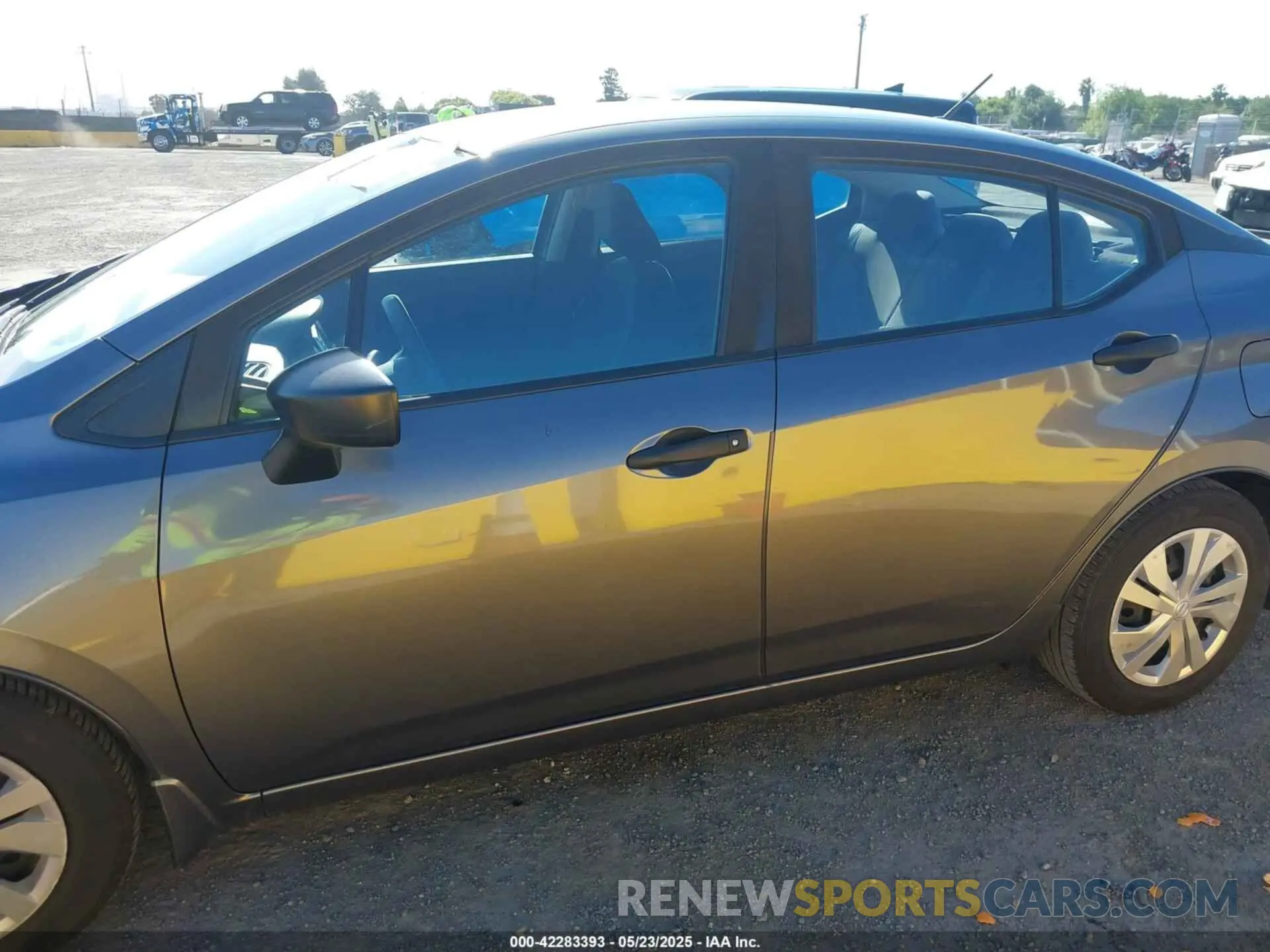 14 Photograph of a damaged car 3N1CN8DV3LL883721 NISSAN VERSA 2020