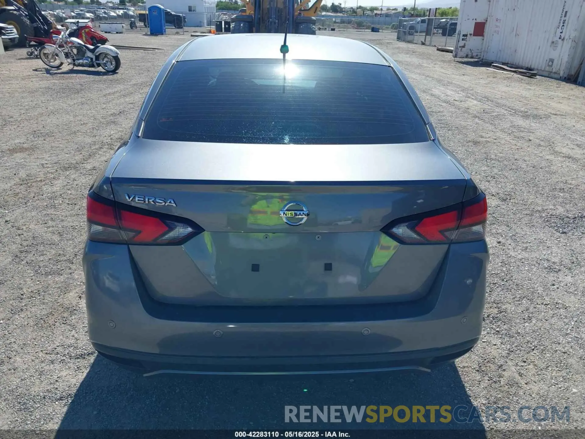 17 Photograph of a damaged car 3N1CN8DV3LL902977 NISSAN VERSA 2020