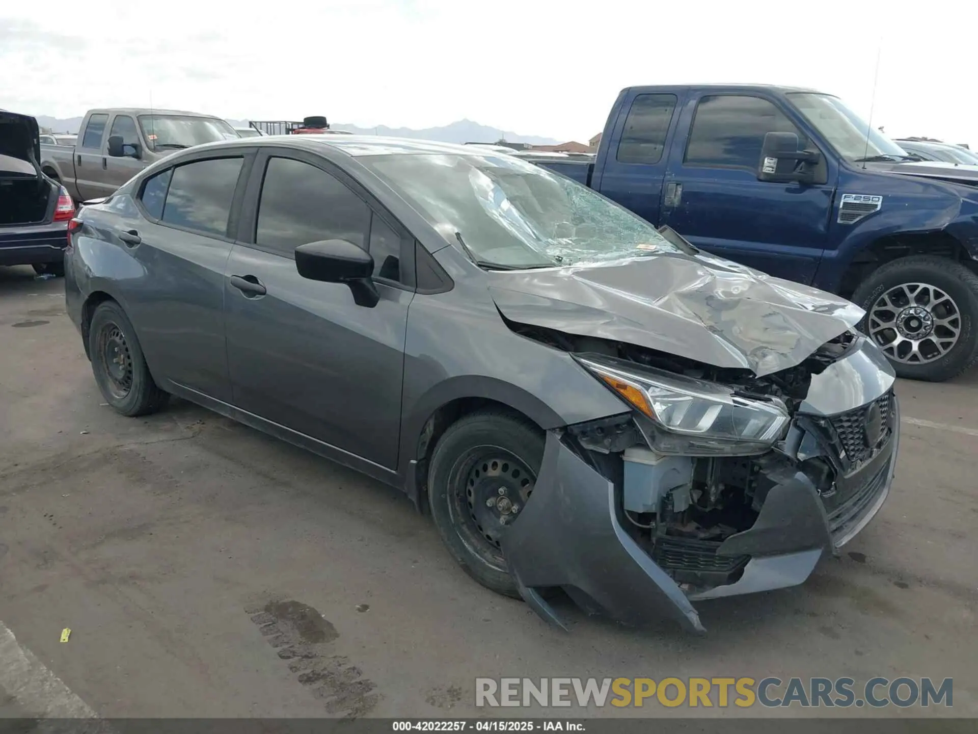 1 Фотография поврежденного автомобиля 3N1CN8DV4LL822989 NISSAN VERSA 2020