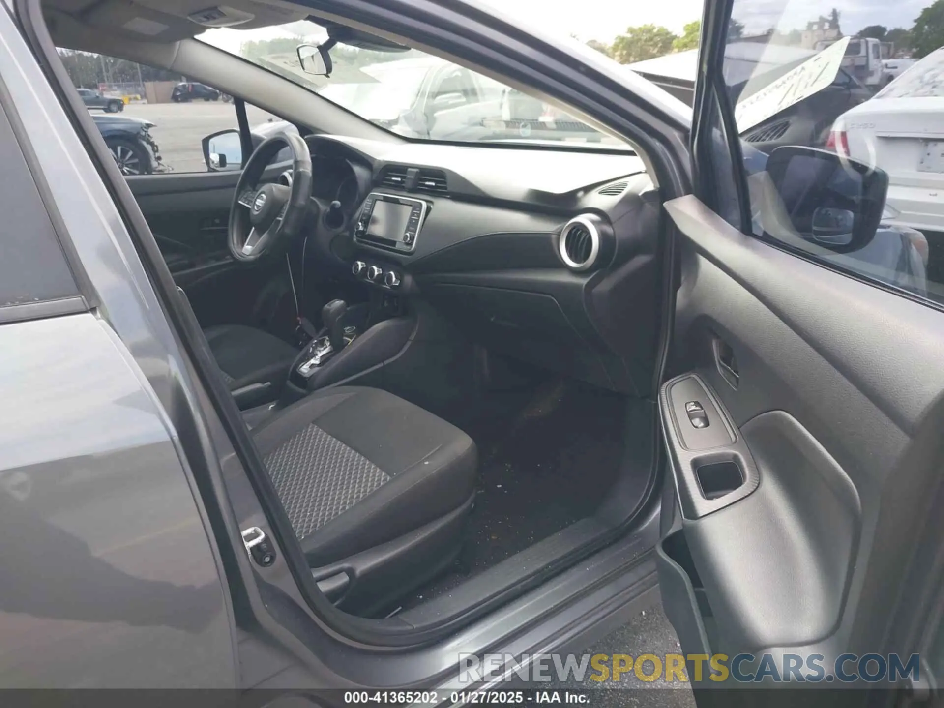 5 Фотография поврежденного автомобиля 3N1CN8DV4LL847102 NISSAN VERSA 2020