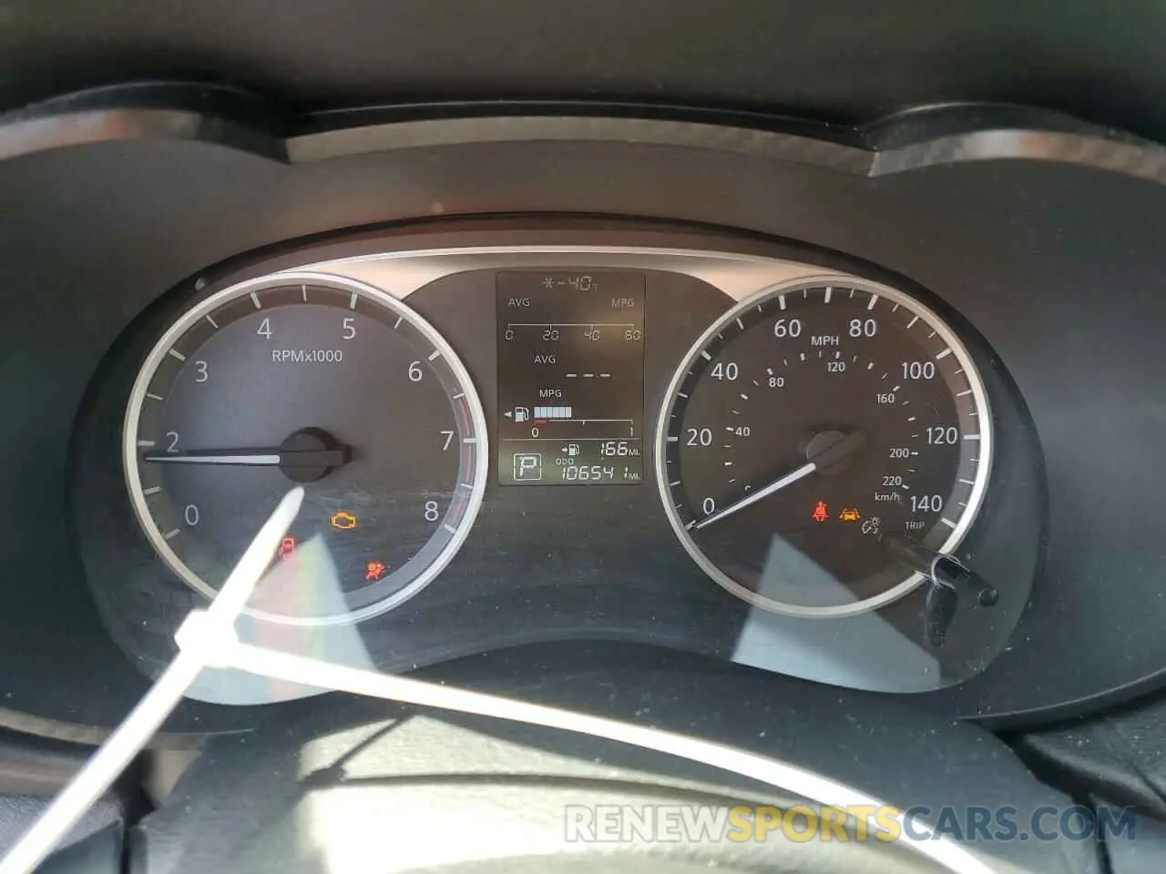 9 Фотография поврежденного автомобиля 3N1CN8DV4LL885963 NISSAN VERSA 2020