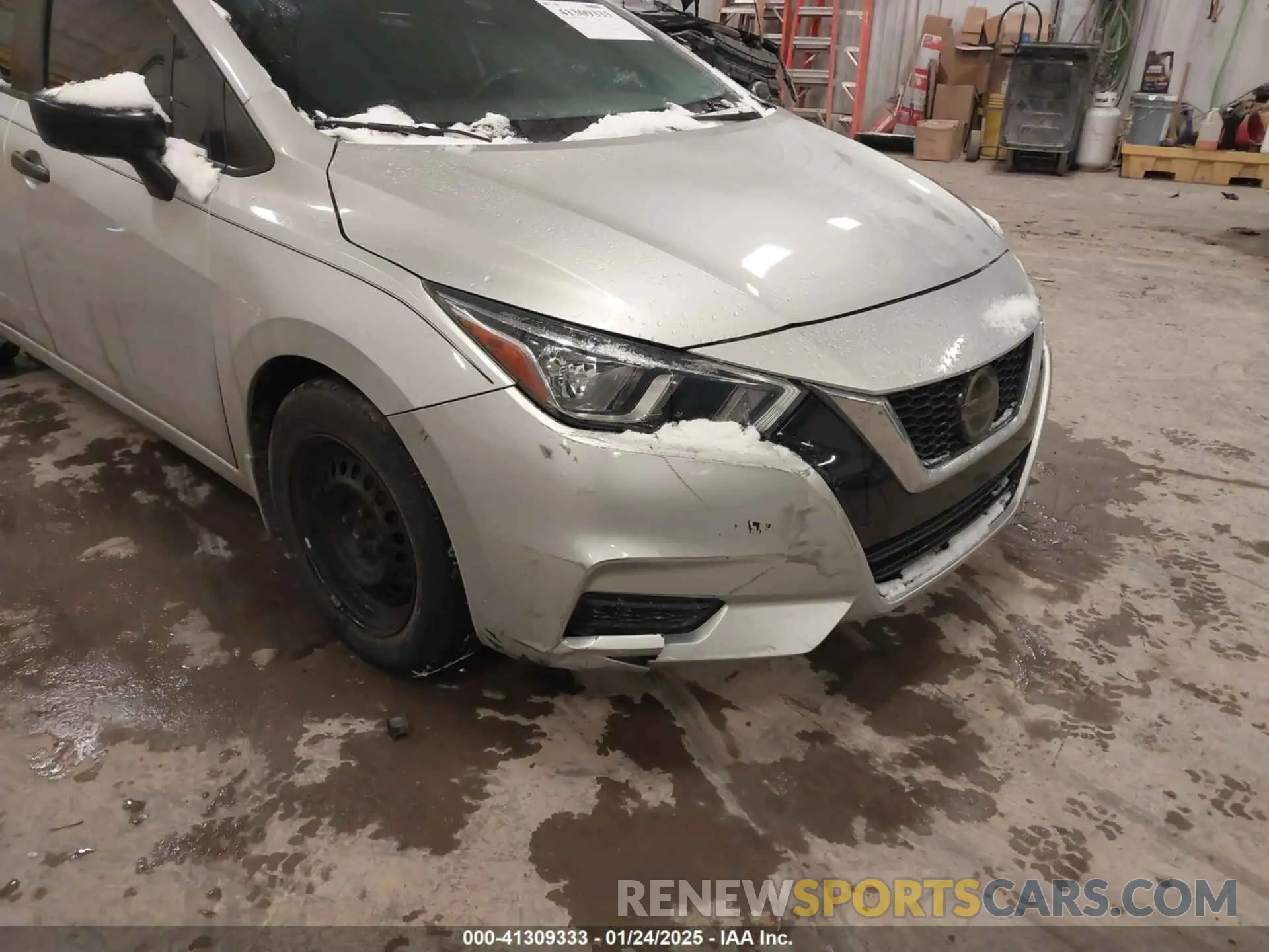 11 Photograph of a damaged car 3N1CN8DV4LL893447 NISSAN VERSA 2020