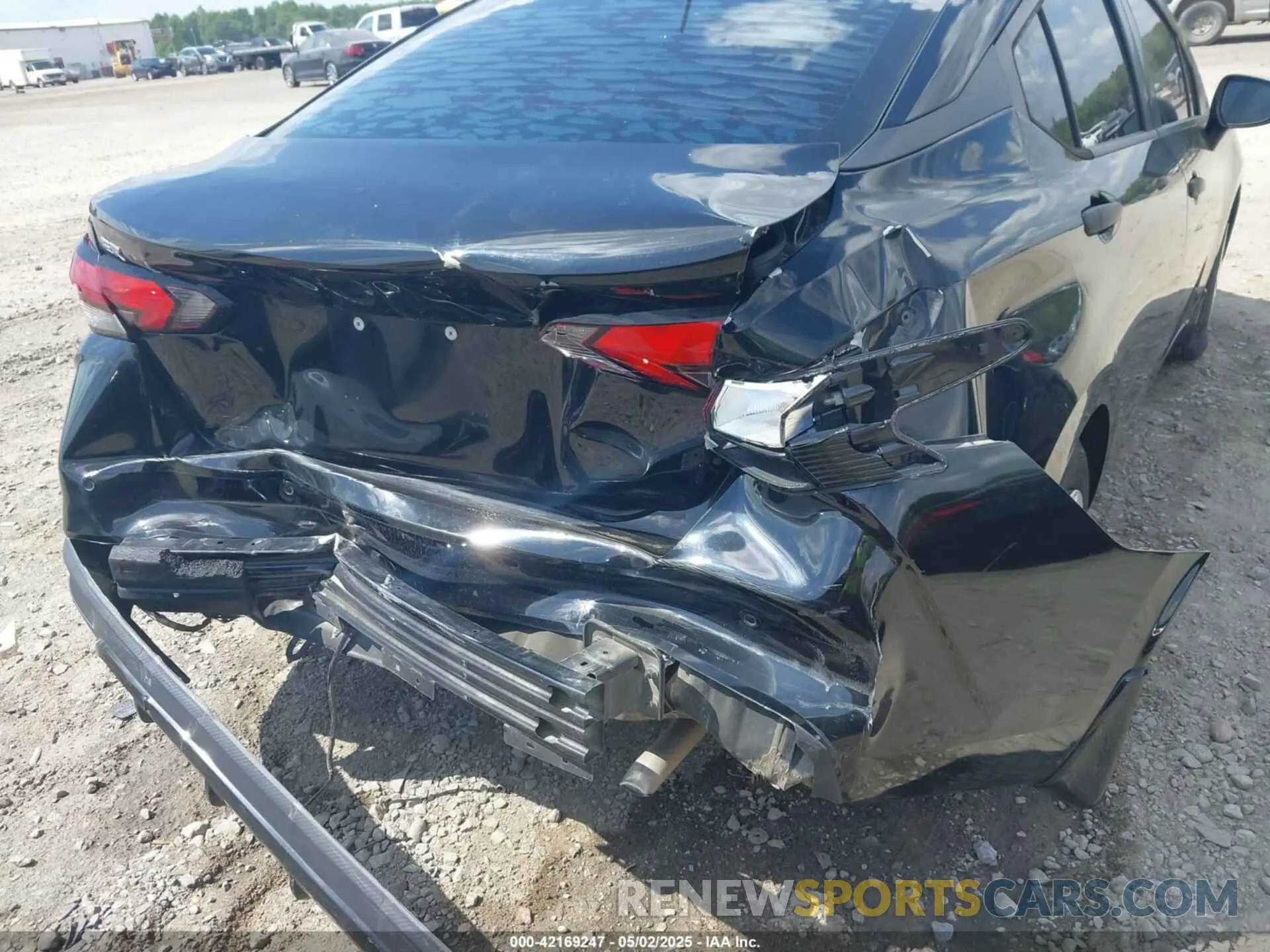 19 Photograph of a damaged car 3N1CN8DV5LL807563 NISSAN VERSA 2020