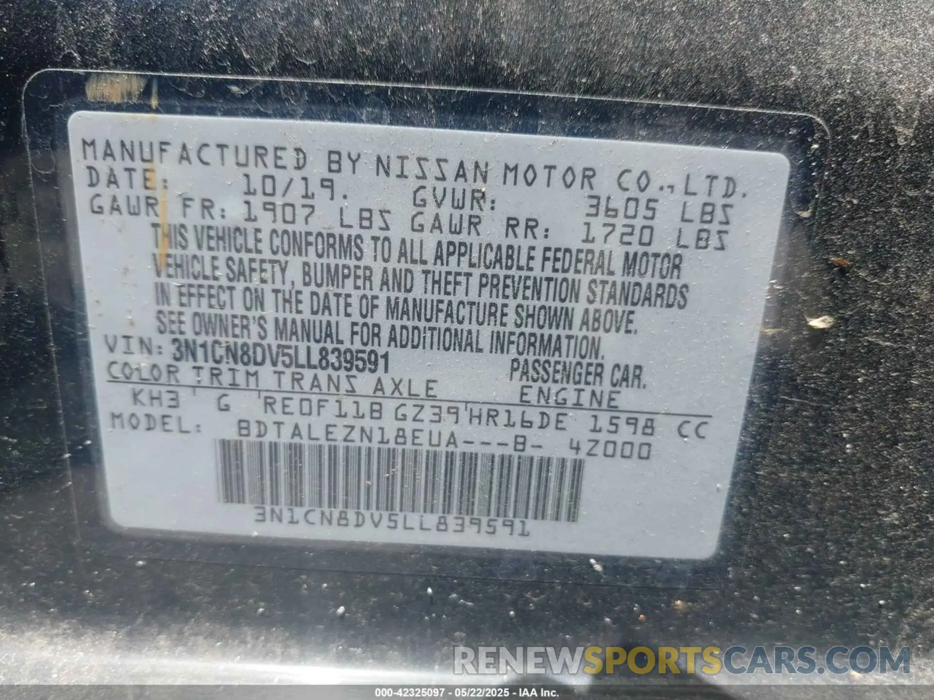9 Photograph of a damaged car 3N1CN8DV5LL839591 NISSAN VERSA 2020
