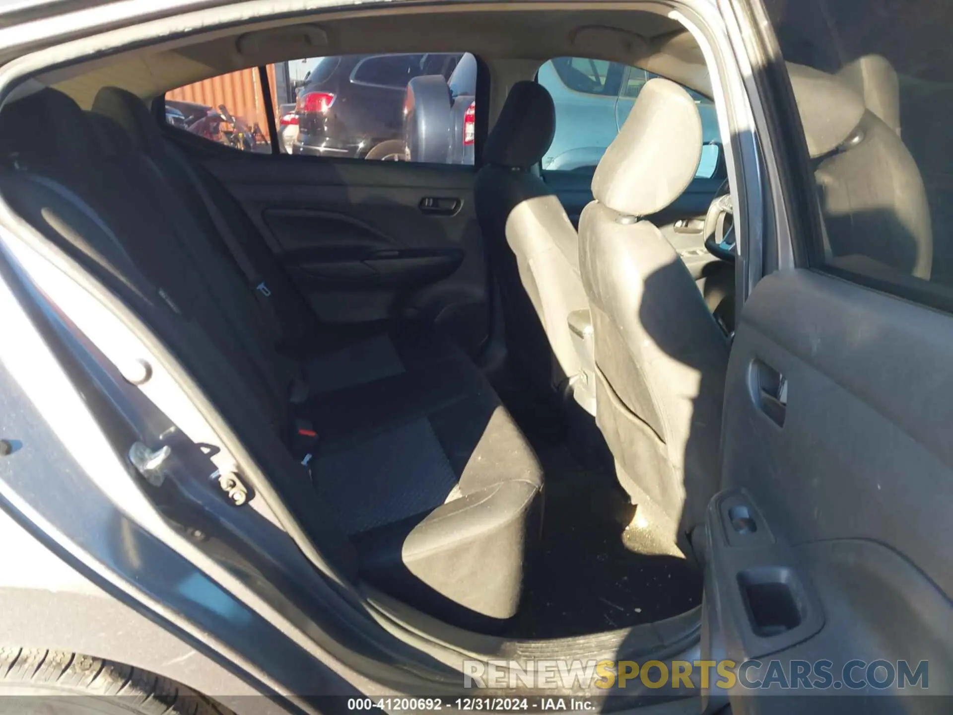 8 Photograph of a damaged car 3N1CN8DV5LL847223 NISSAN VERSA 2020