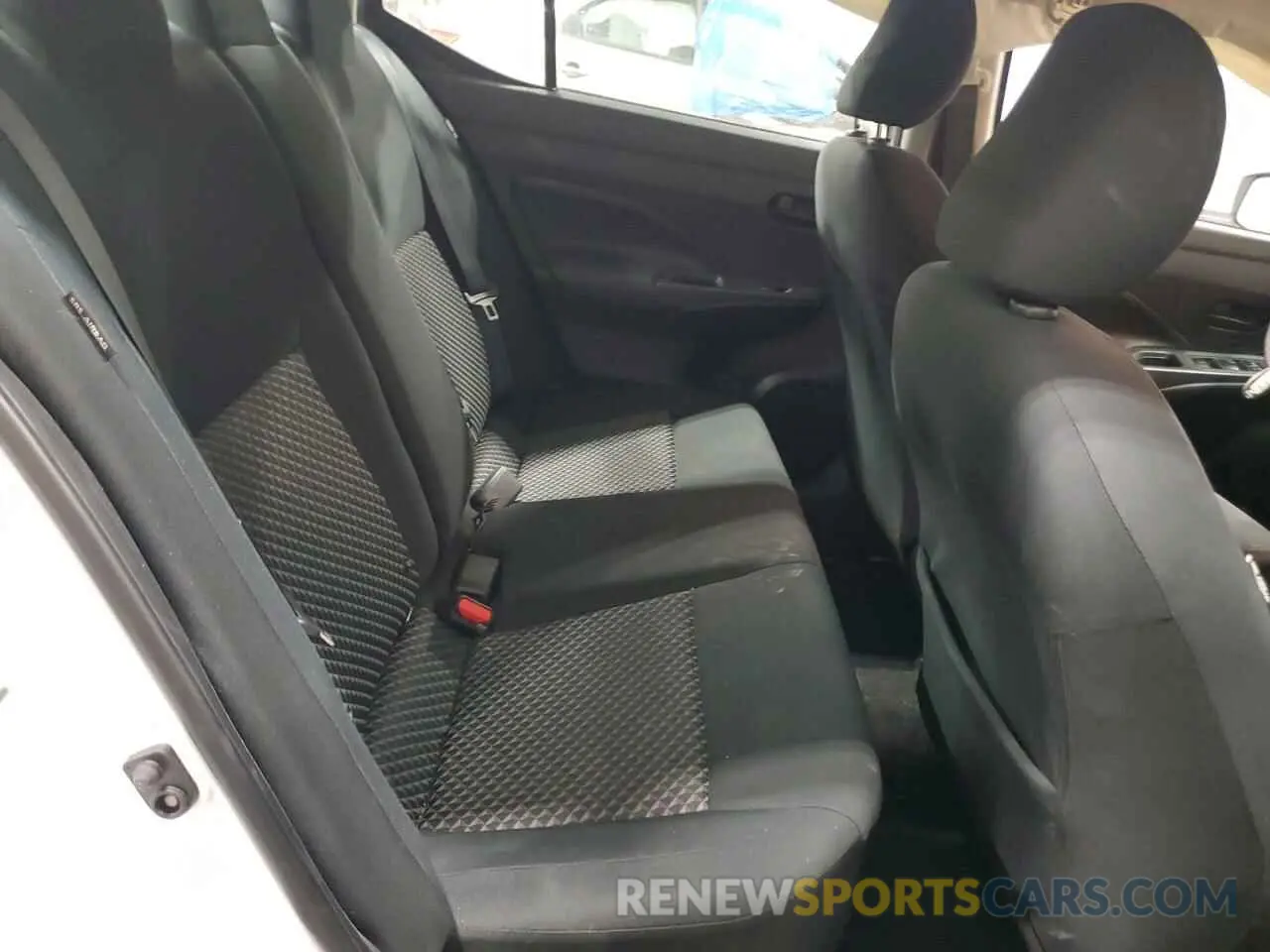 10 Фотография поврежденного автомобиля 3N1CN8DV7LL810836 NISSAN VERSA 2020