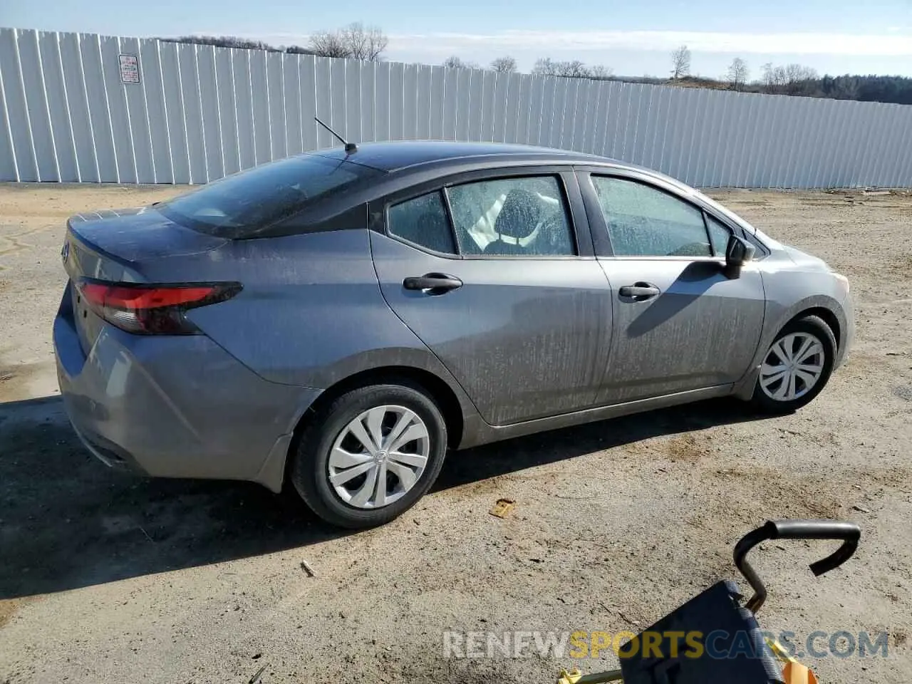 3 Фотография поврежденного автомобиля 3N1CN8DV7LL915389 NISSAN VERSA 2020