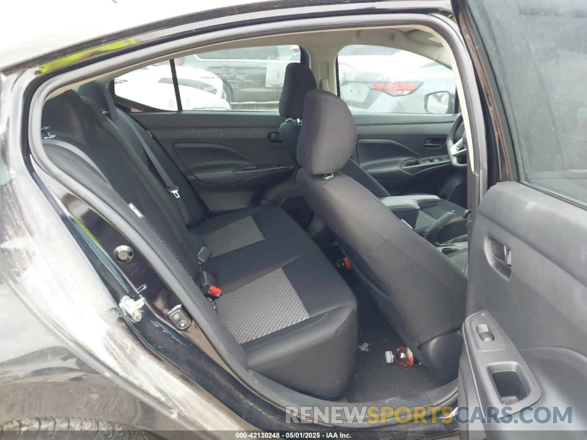 8 Photograph of a damaged car 3N1CN8DV8LL916258 NISSAN VERSA 2020