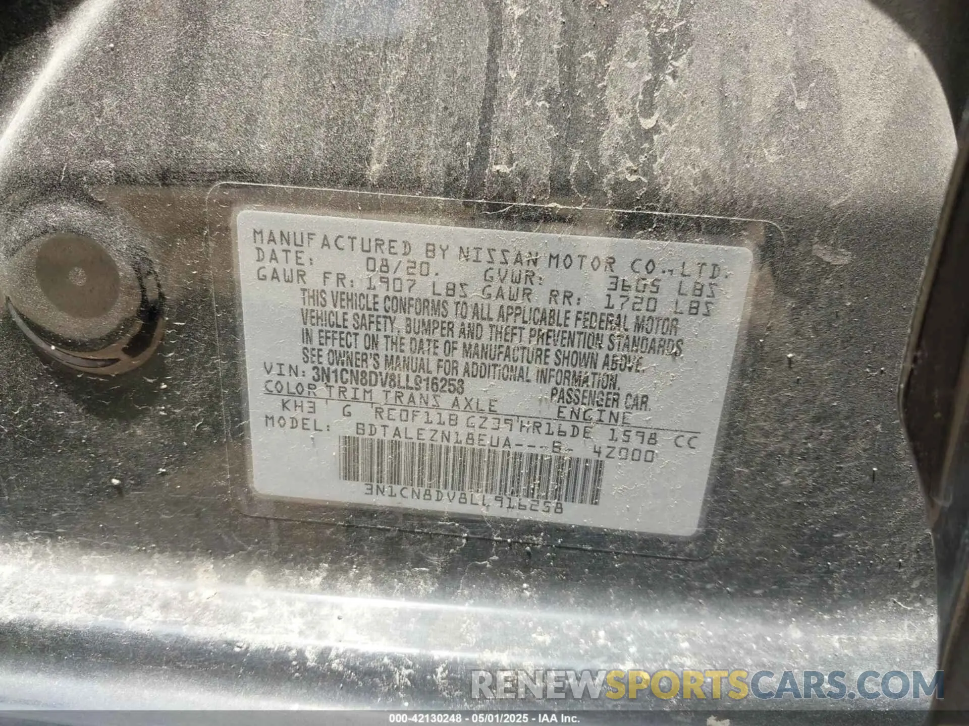 9 Photograph of a damaged car 3N1CN8DV8LL916258 NISSAN VERSA 2020