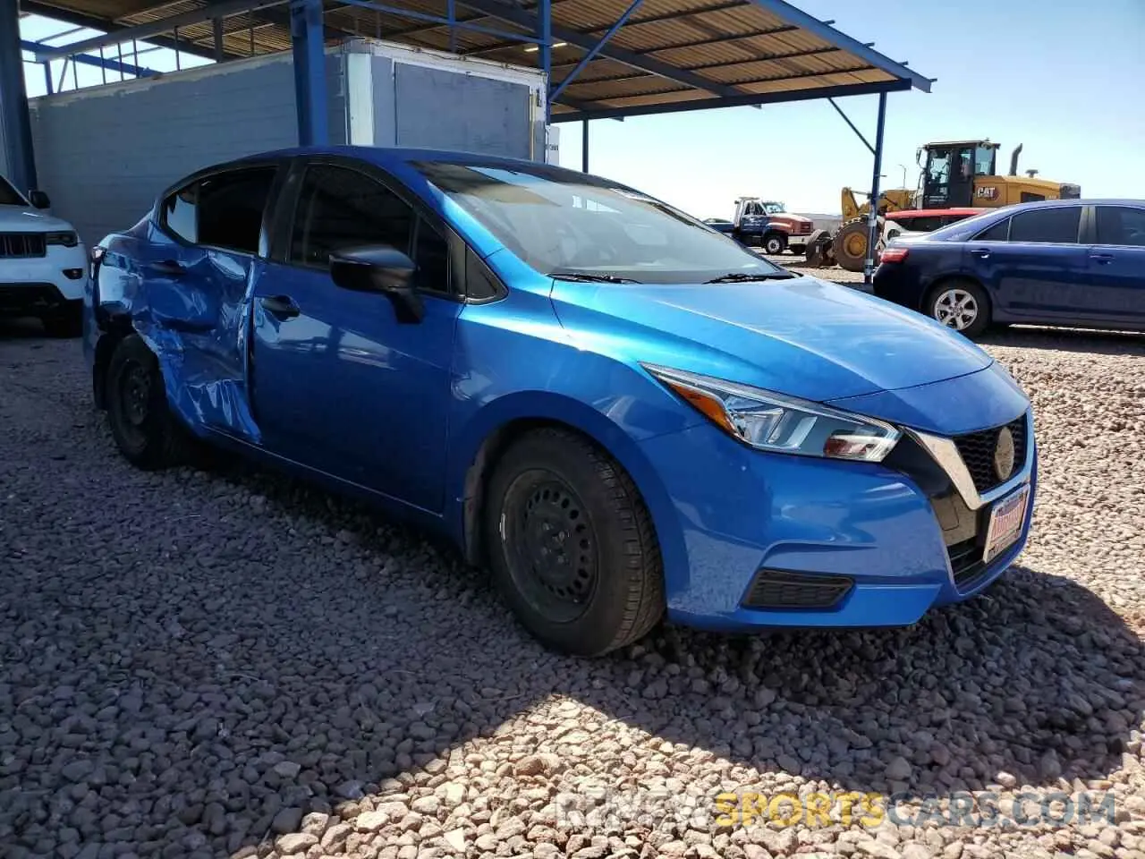 4 Photograph of a damaged car 3N1CN8DV9LL866776 NISSAN VERSA 2020