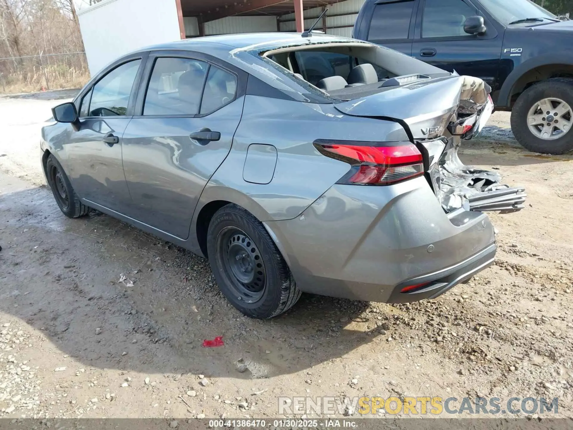 3 Photograph of a damaged car 3N1CN8DVXLL808076 NISSAN VERSA 2020