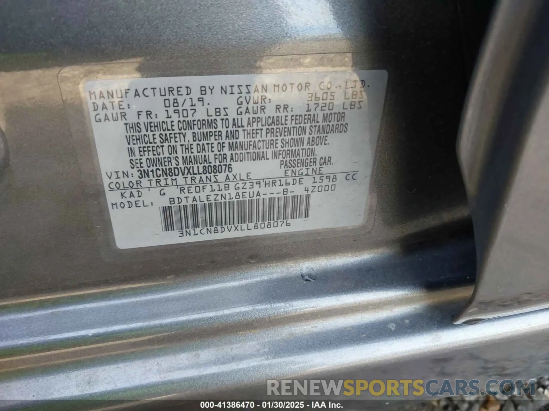 9 Photograph of a damaged car 3N1CN8DVXLL808076 NISSAN VERSA 2020