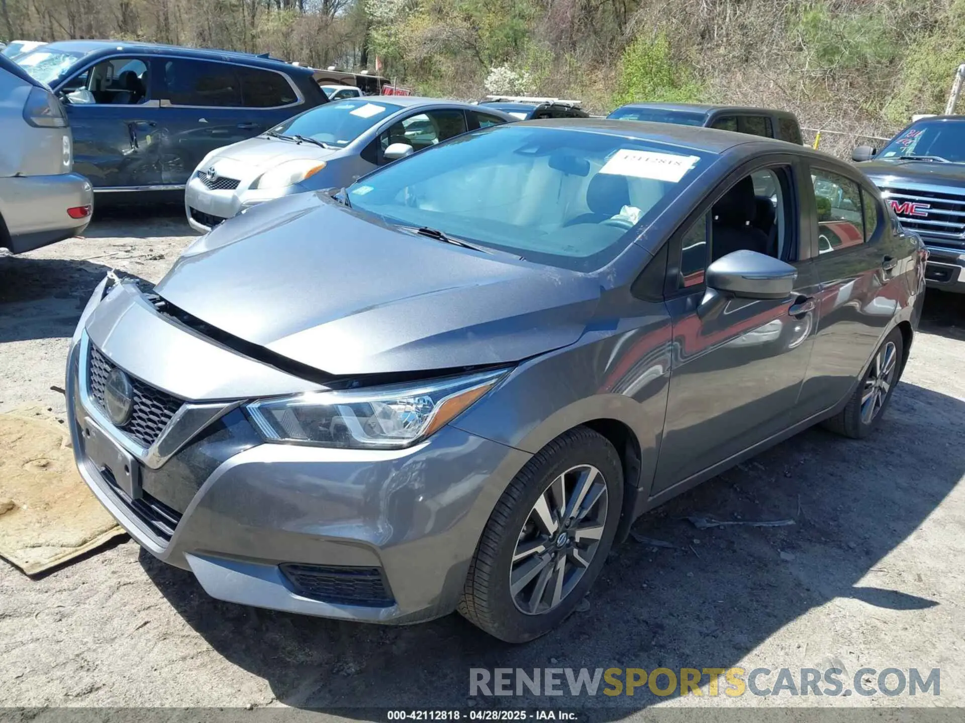 2 Photograph of a damaged car 3N1CN8EV0LL833387 NISSAN VERSA 2020