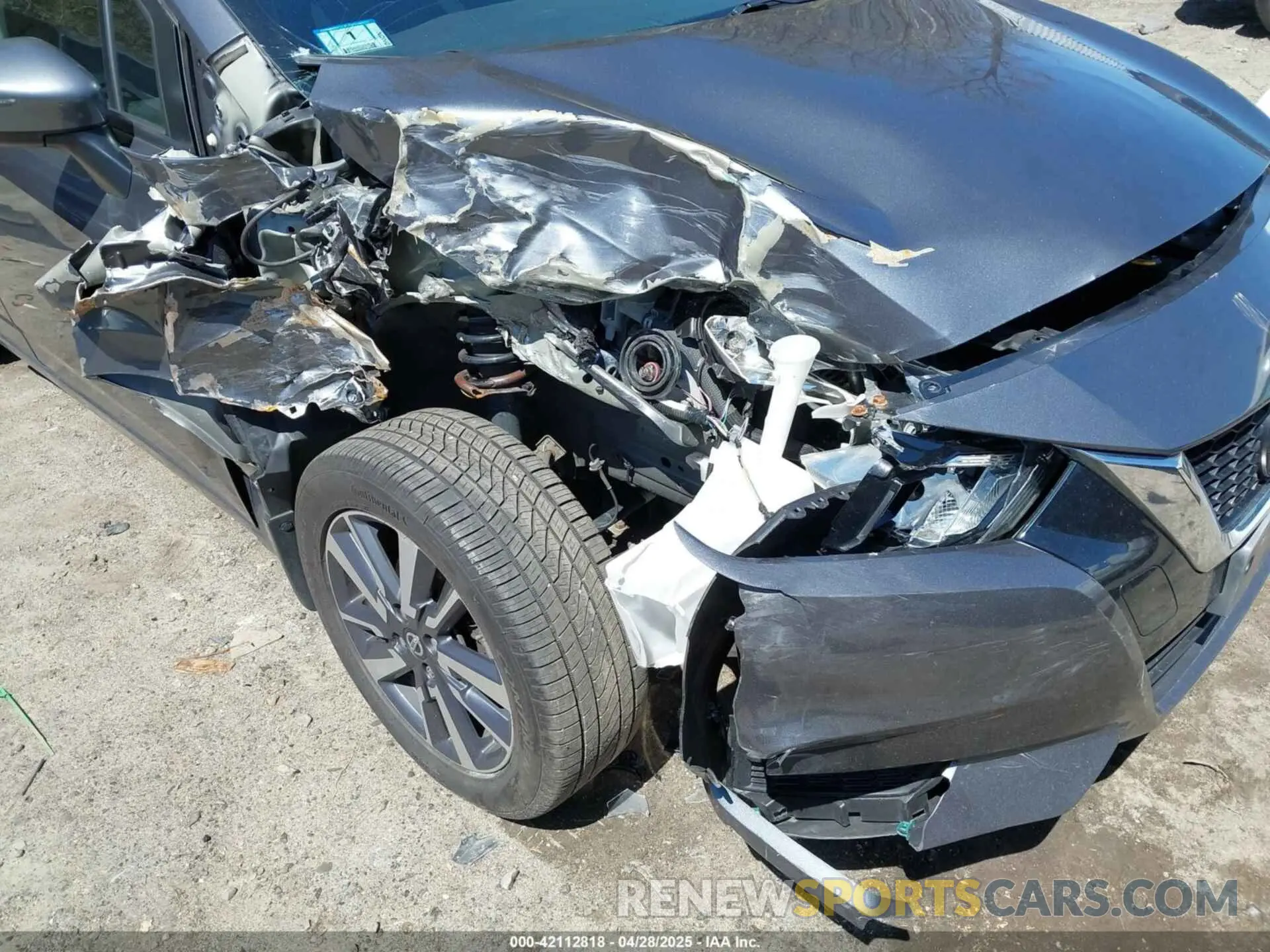 6 Photograph of a damaged car 3N1CN8EV0LL833387 NISSAN VERSA 2020