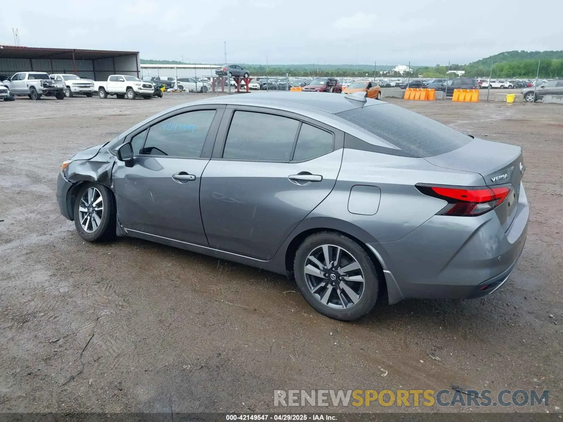 14 Photograph of a damaged car 3N1CN8EV0LL862551 NISSAN VERSA 2020