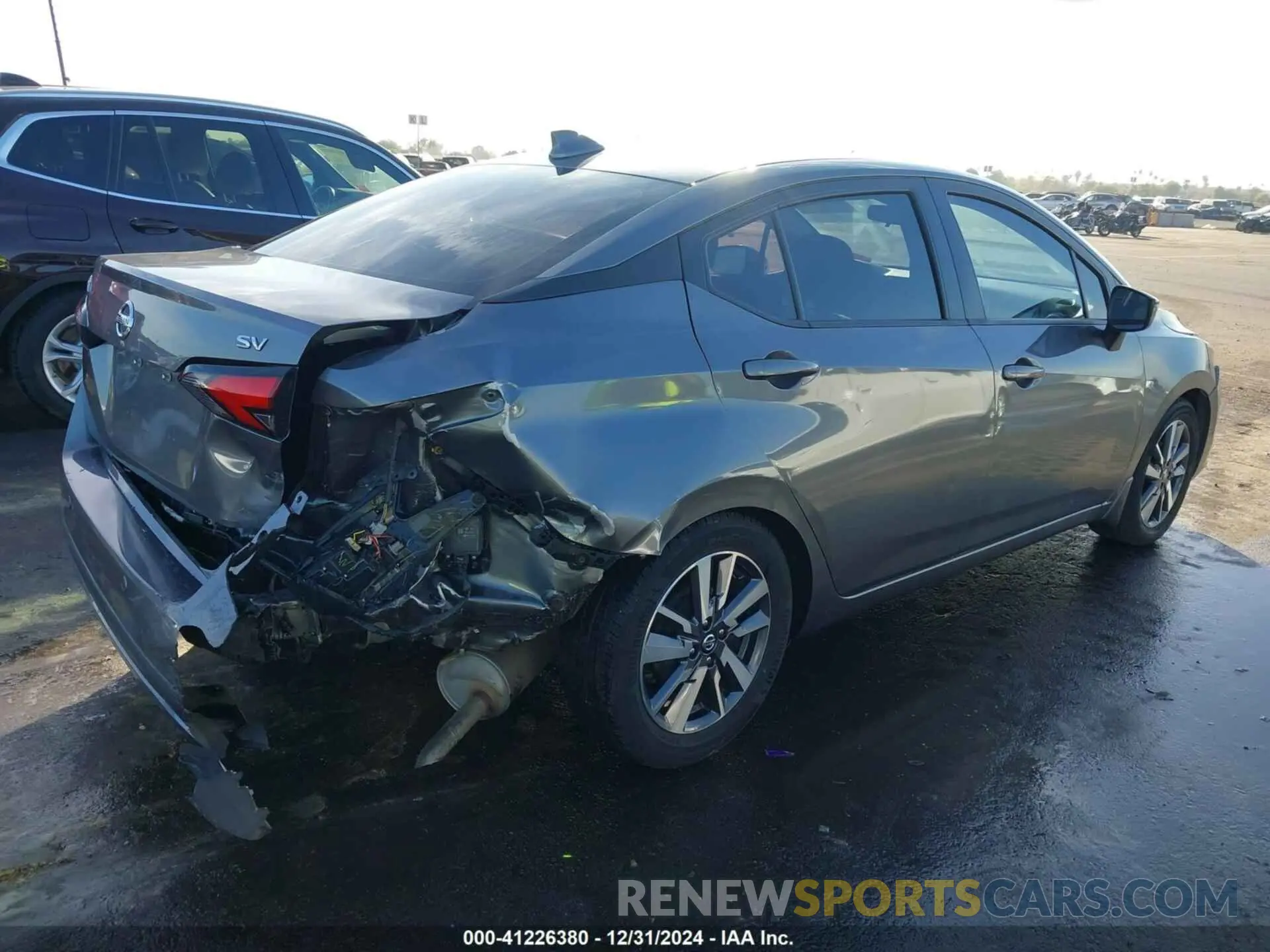 4 Фотография поврежденного автомобиля 3N1CN8EV1LL810104 NISSAN VERSA 2020