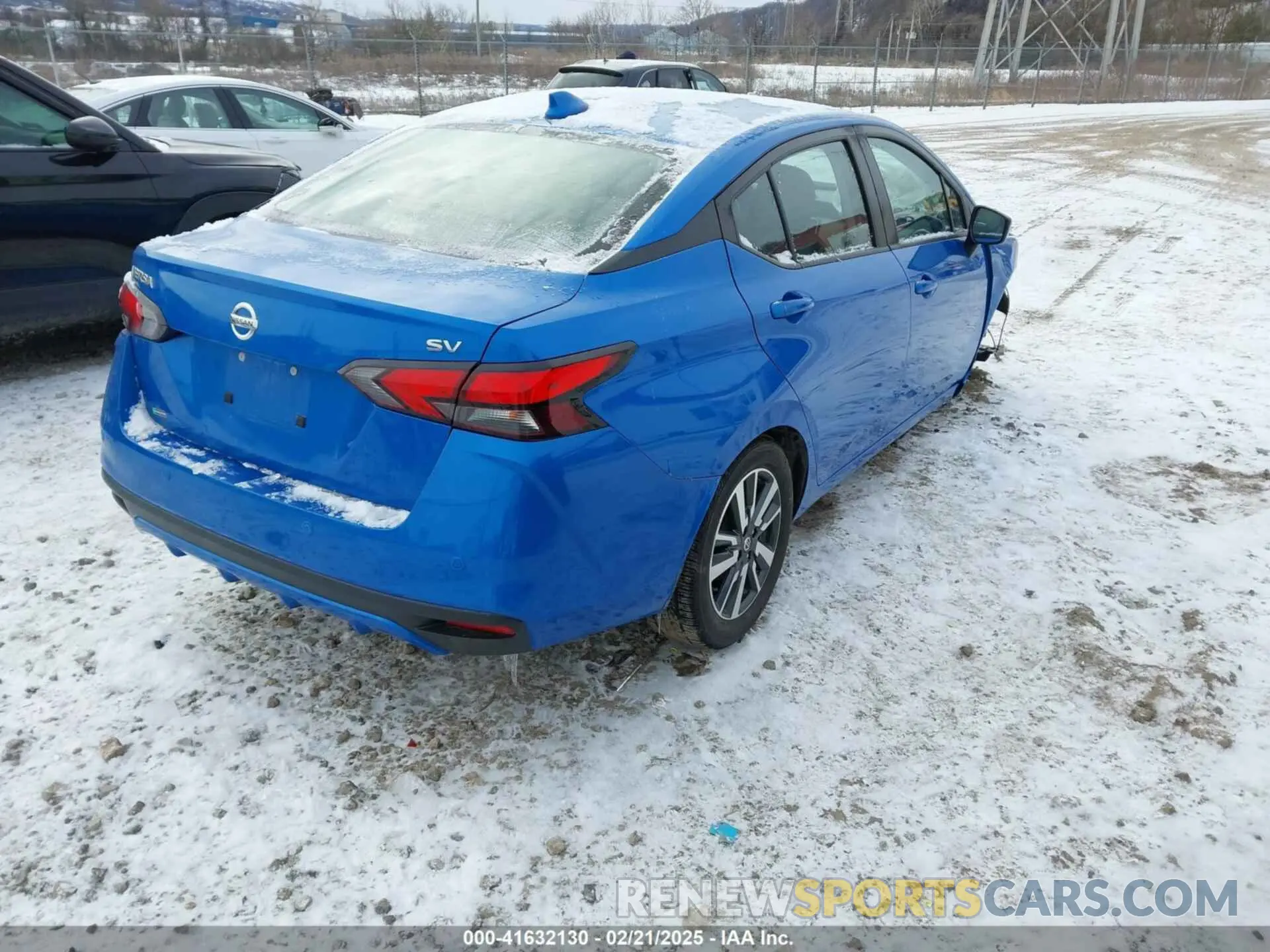 4 Photograph of a damaged car 3N1CN8EV1LL862820 NISSAN VERSA 2020