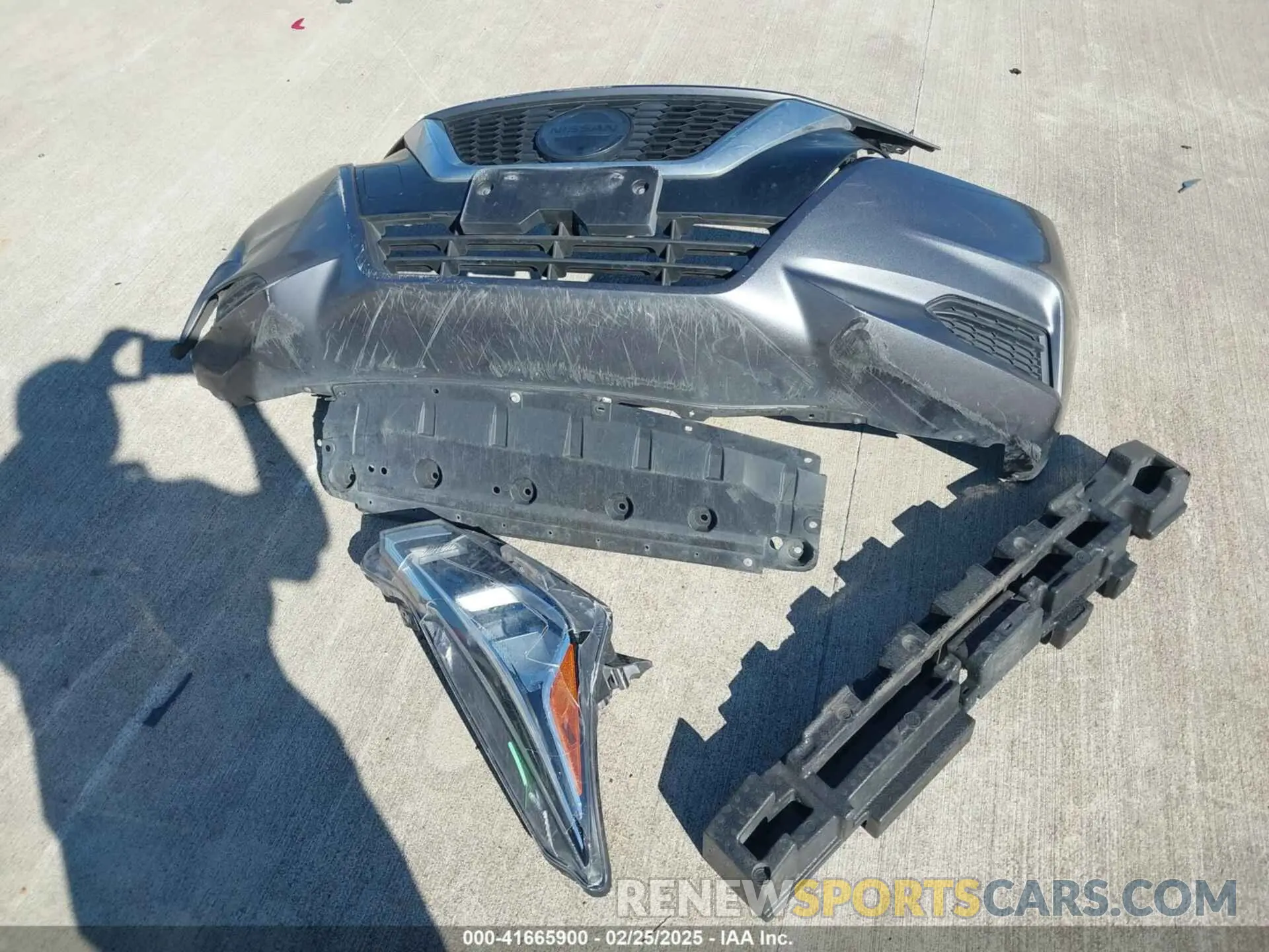 12 Фотография поврежденного автомобиля 3N1CN8EV1LL864647 NISSAN VERSA 2020
