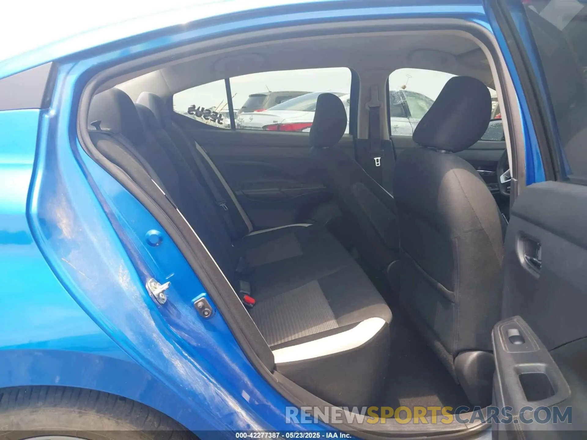 8 Photograph of a damaged car 3N1CN8EV1LL865250 NISSAN VERSA 2020
